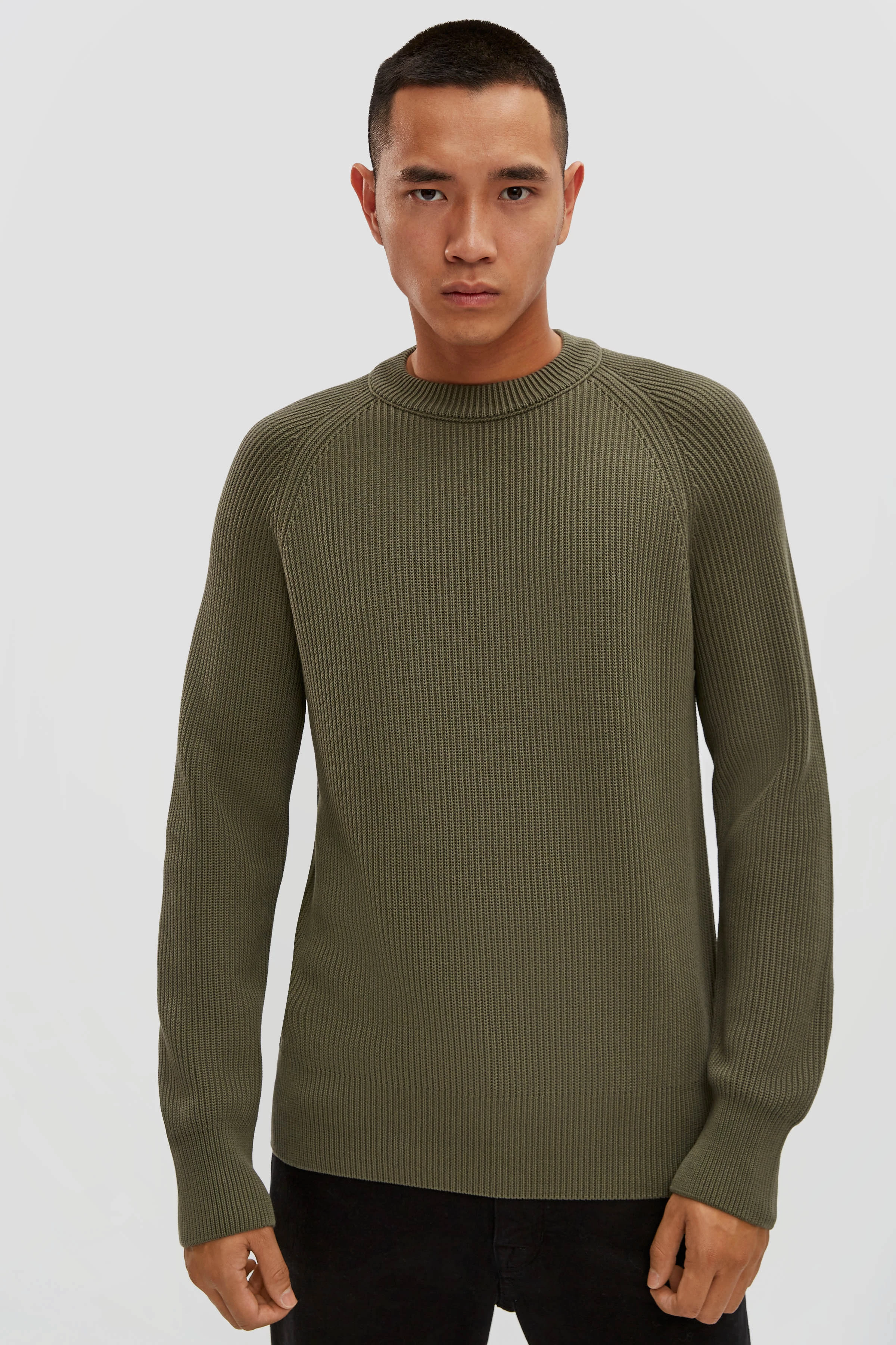 AARON - Pull en coton raglan - men - olive - Frontansicht