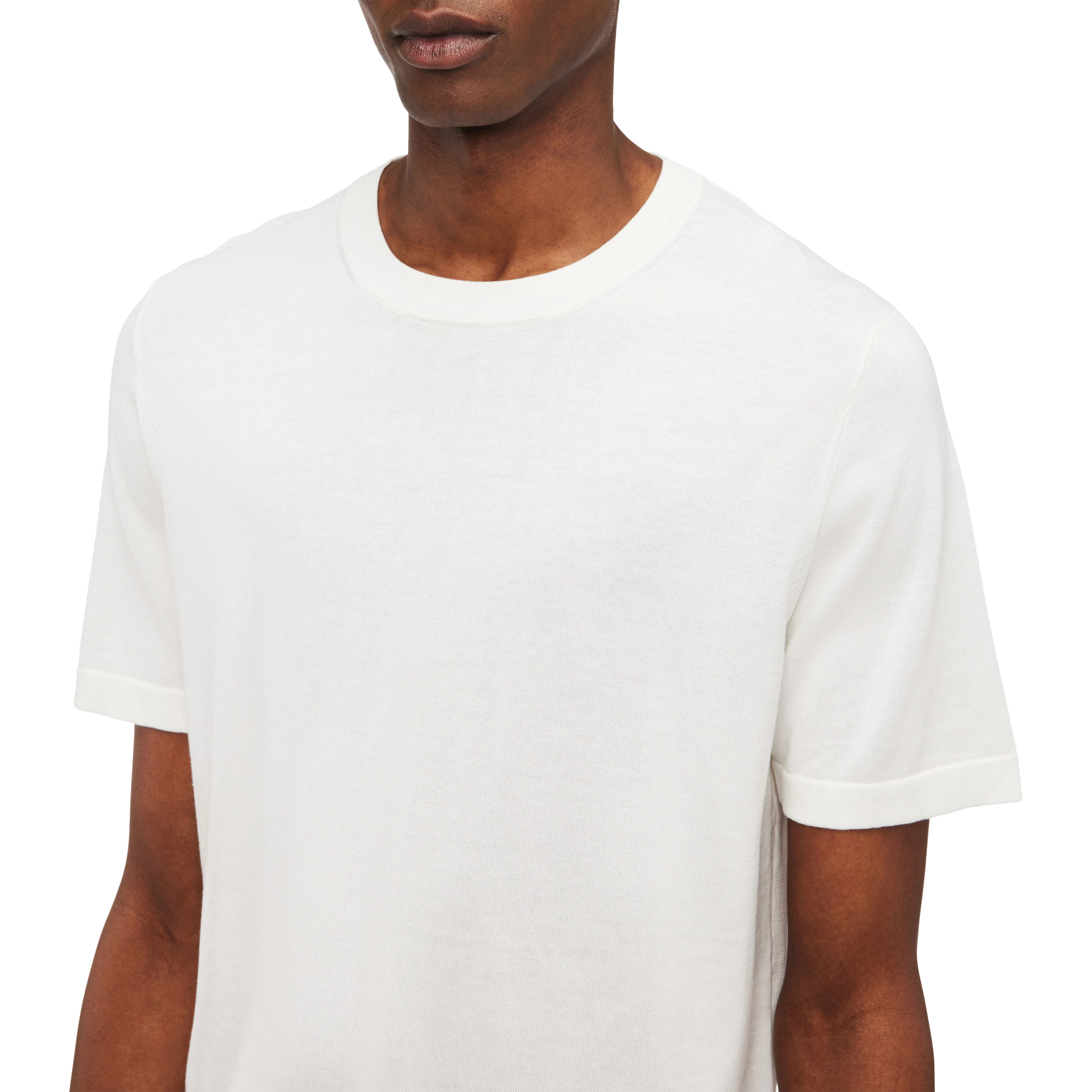 VALENTIN - T-Shirt in mercerisierter Baumwolle - Herren - off white - Detailansicht am Model