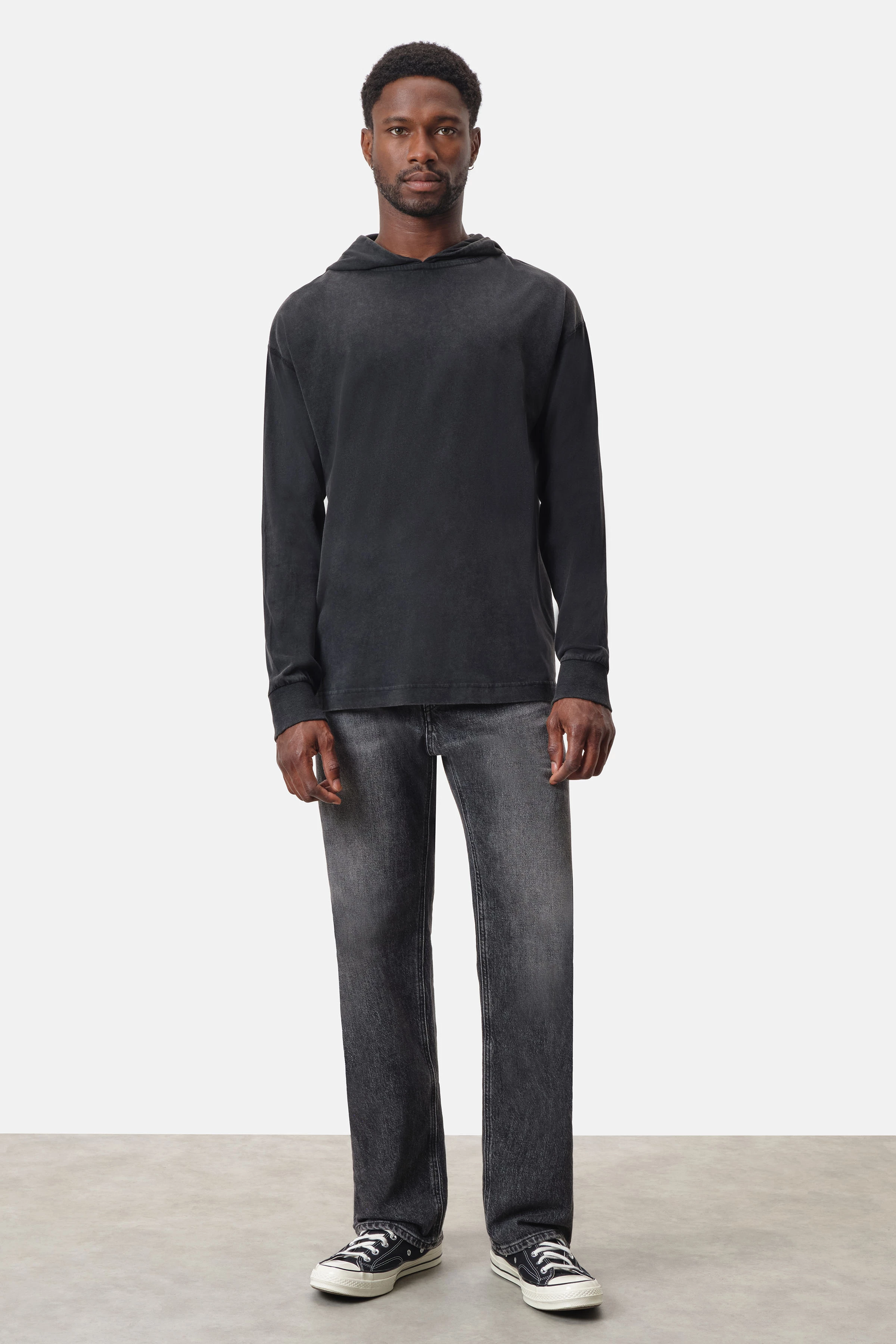 MILAV - Hoodie in gewaschener Optik - Herren - grau - Ganzkörper-Frontansicht