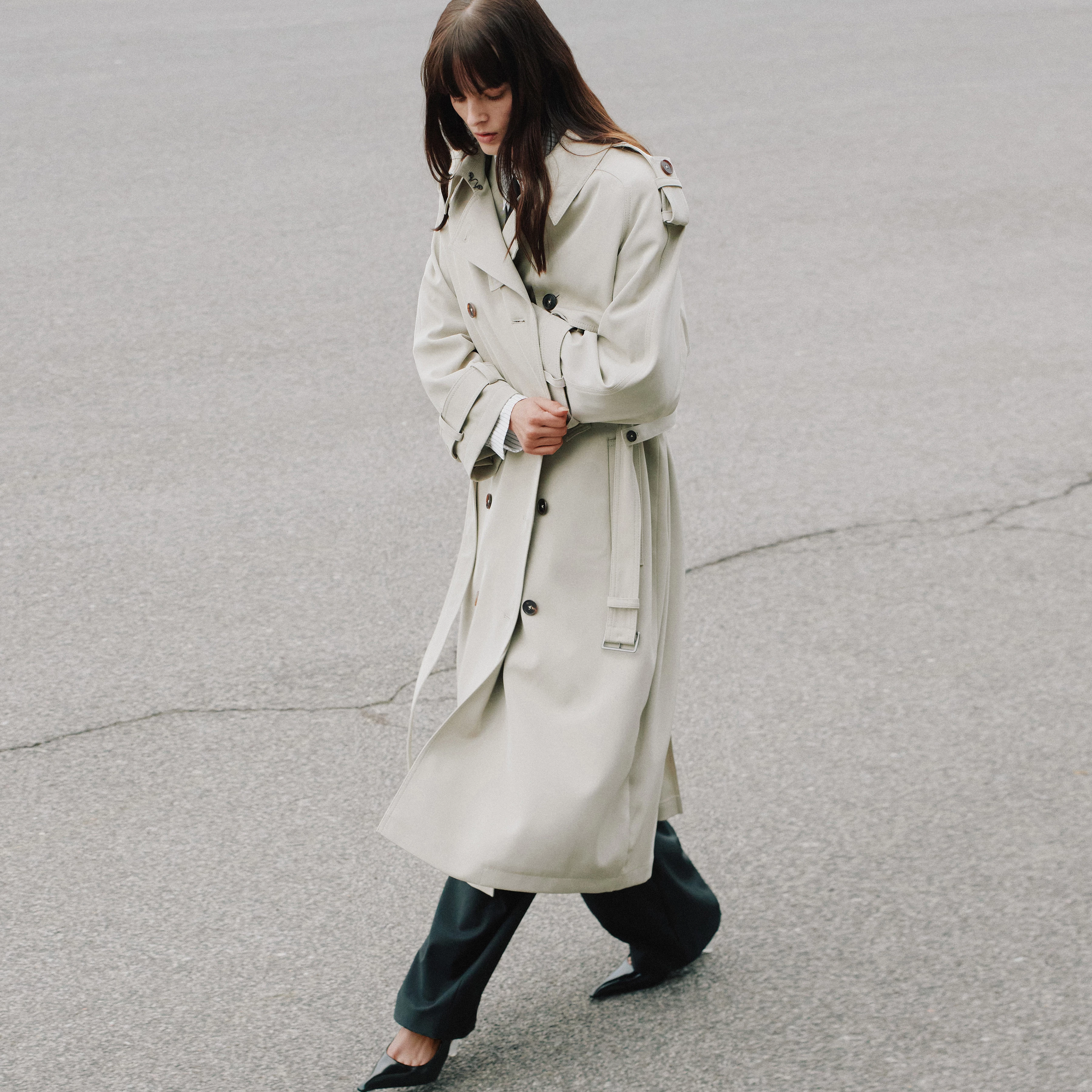BARLEY - Relaxed fit coat with belt - women - beige