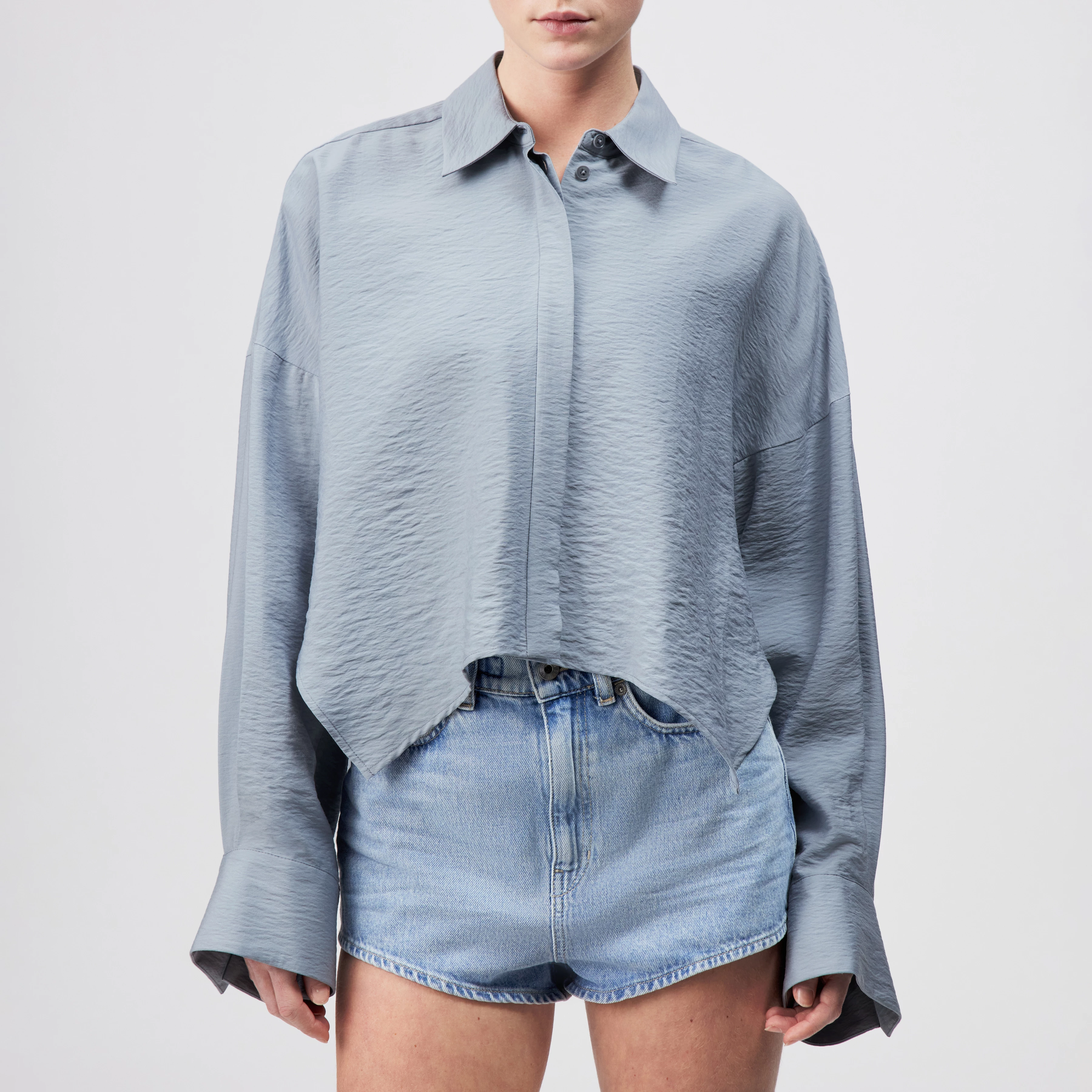OSHIA - Oversized viscose-blend shirt blouse - women - blue - Frontansicht