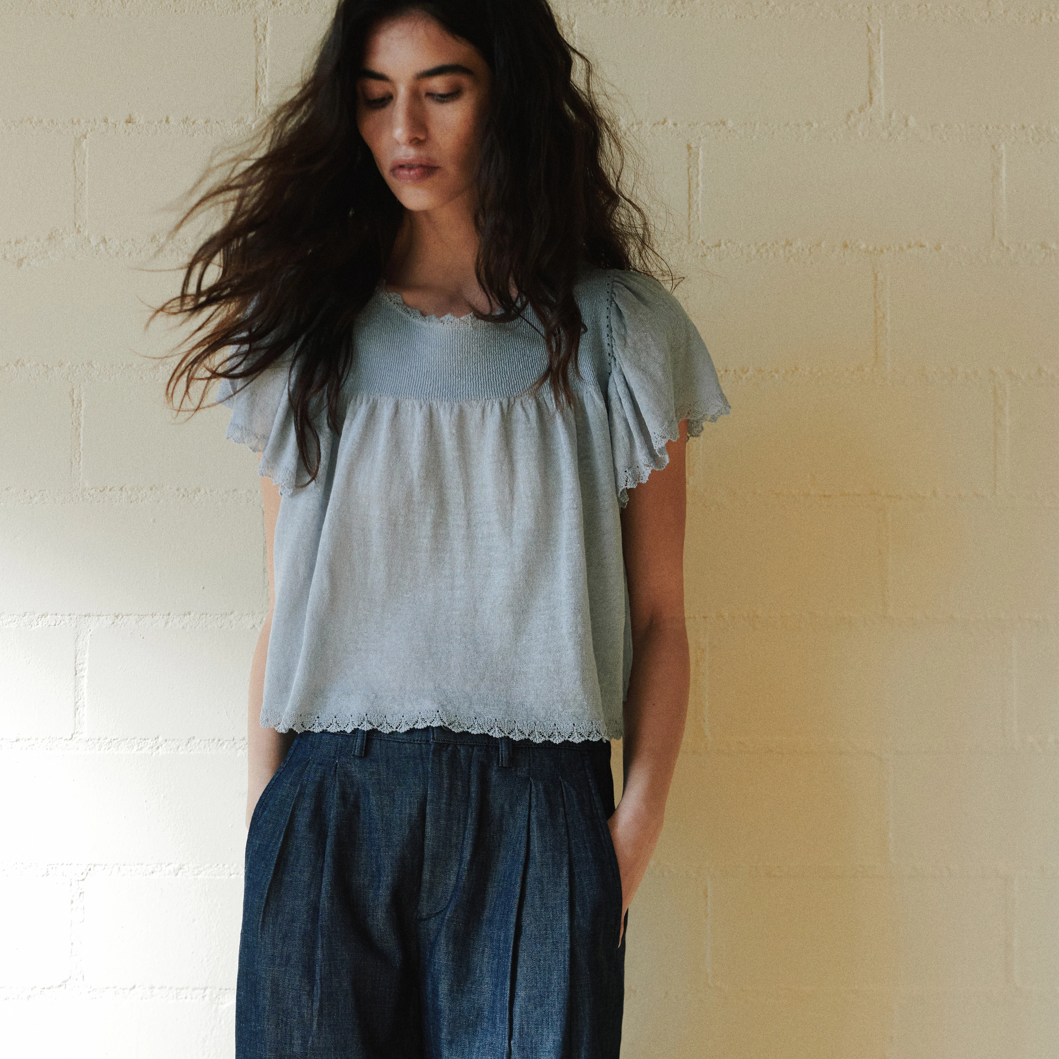 TAYLIE - Cropped blouse in linen blend - women - blue