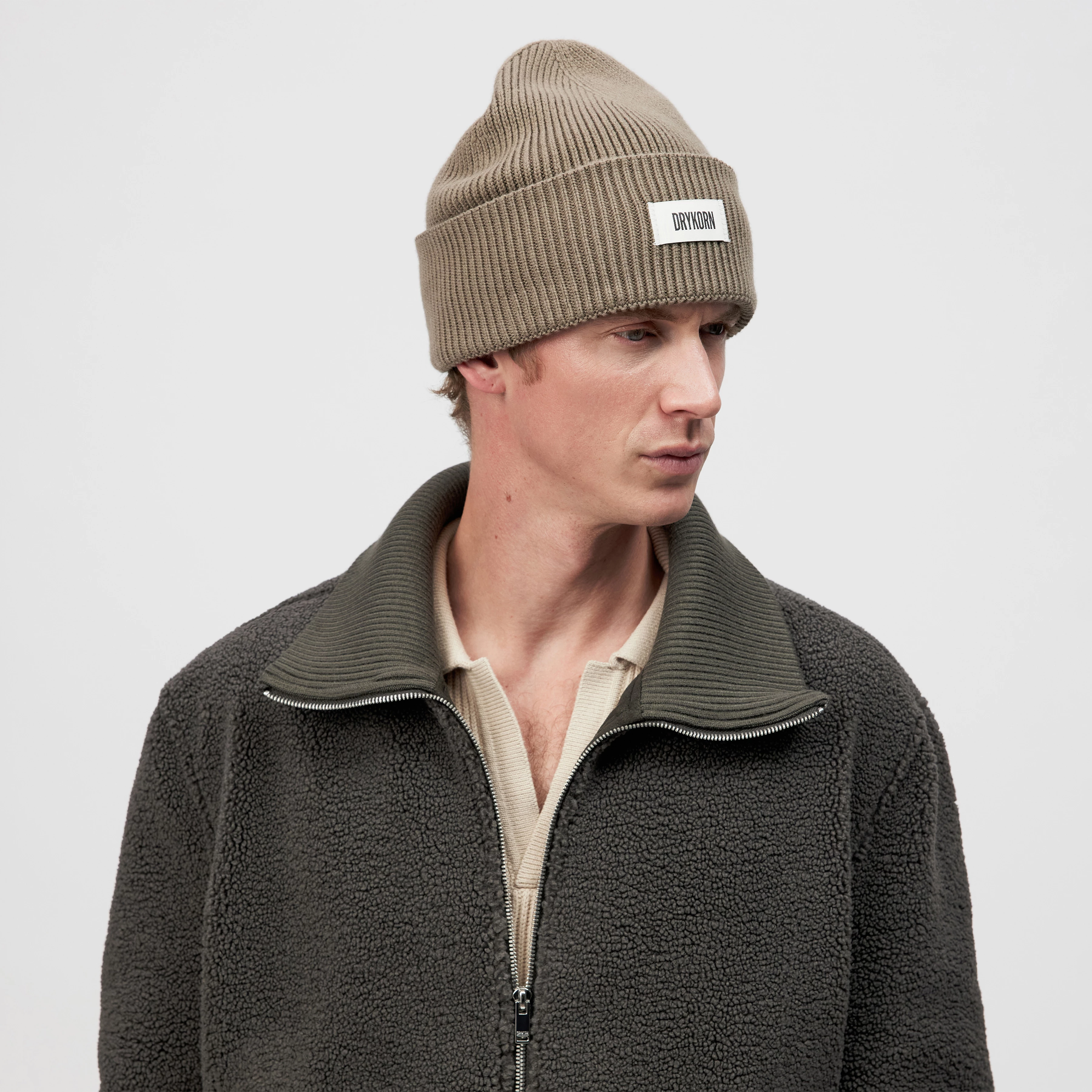 LOAH_3 - Beanie in cotton blend - unisex - brown - Seitenansicht