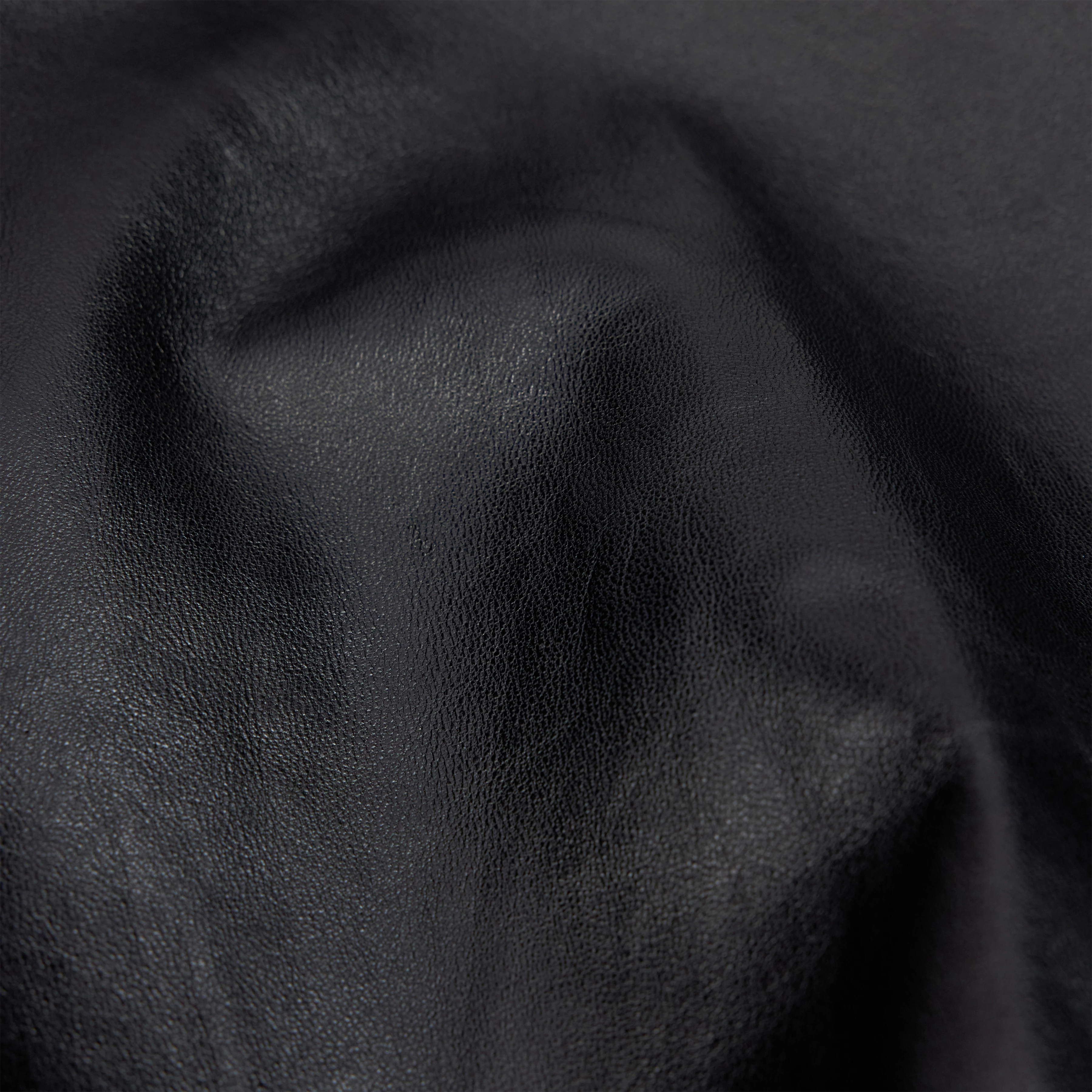 ELSTOW - Oversized box jacket in real lambskin - women - beige - Materialbild (B2C)