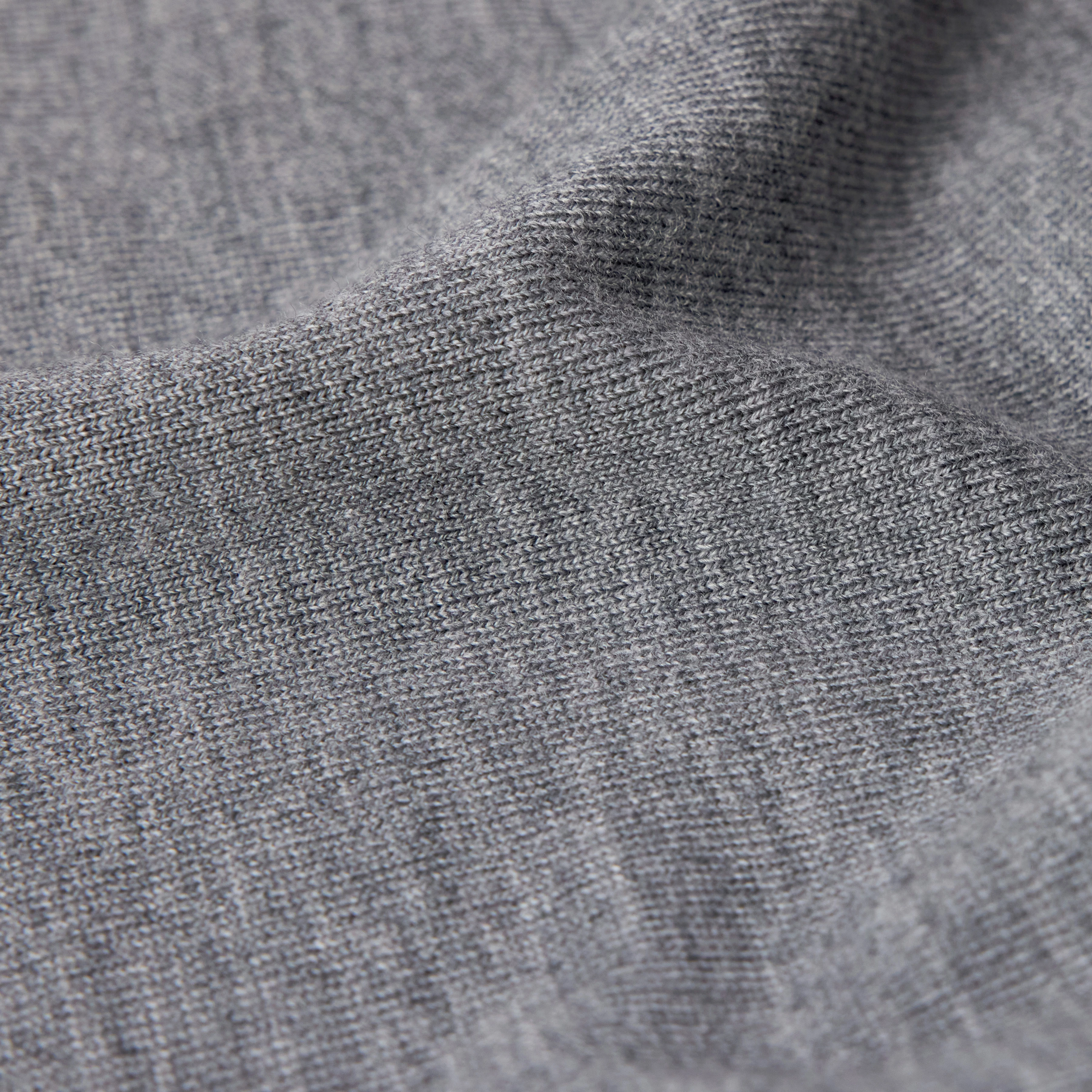 GERLINA - Cropped jumper in 100% merino wool - women - grey - Materialbild (B2C)