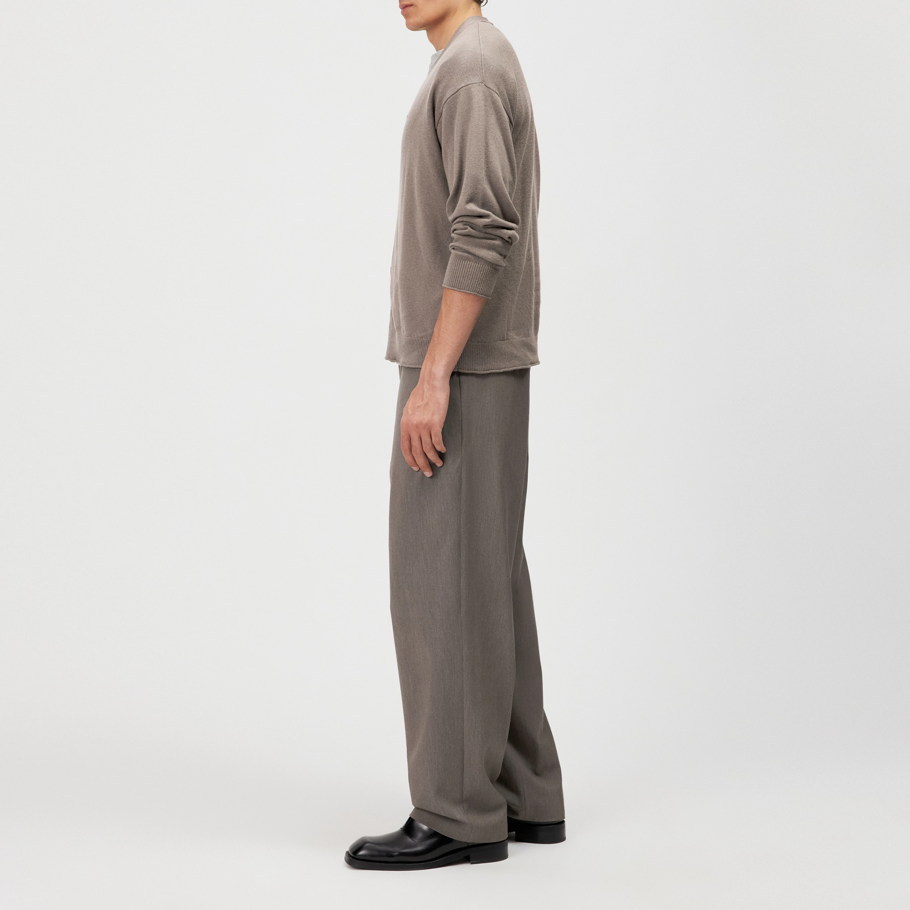 ELUAN - Fine knit cardigan - men - brown - Seitenansicht