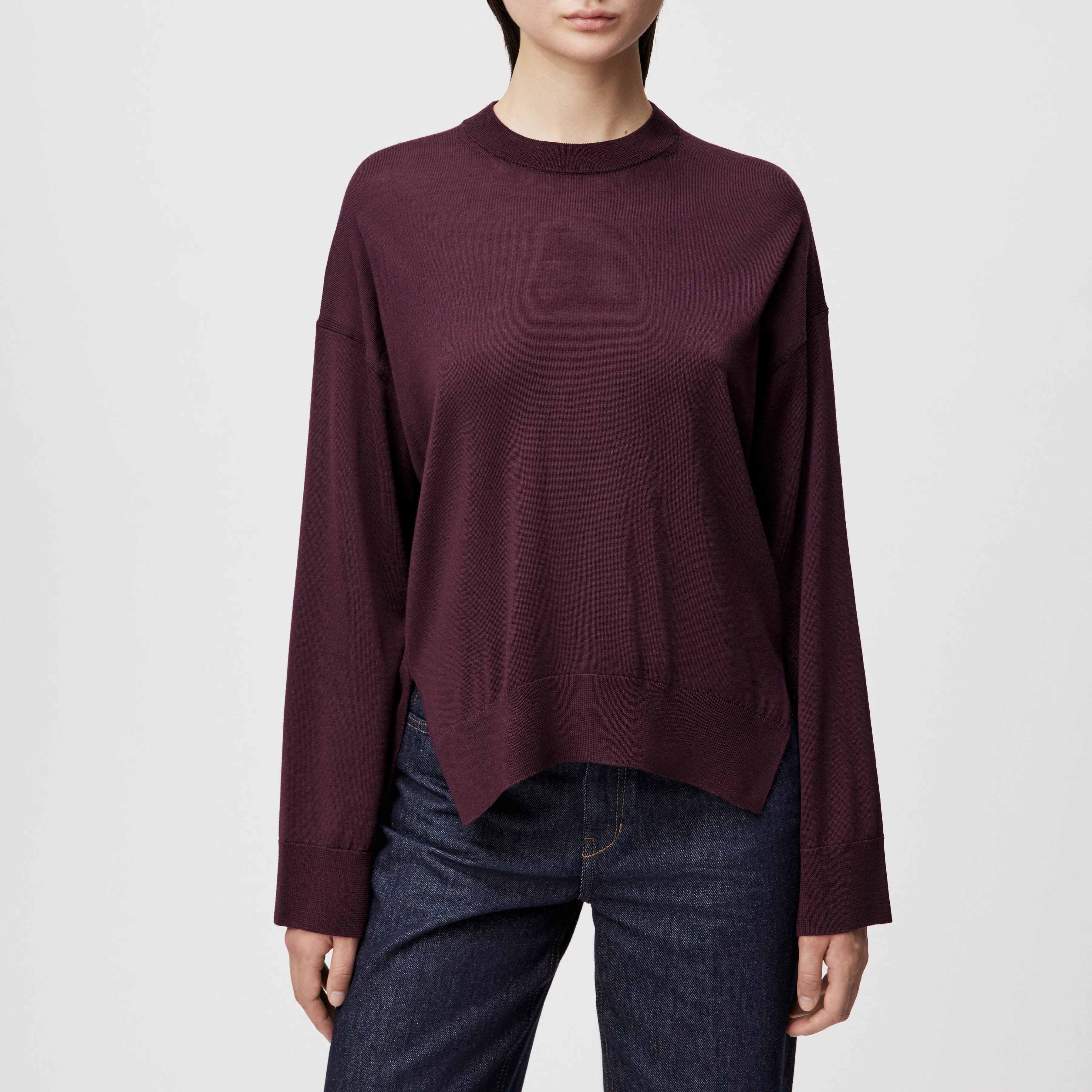 LIZIELA - Pull à col rond en laine mérinos fine - women - rouge - Frontansicht