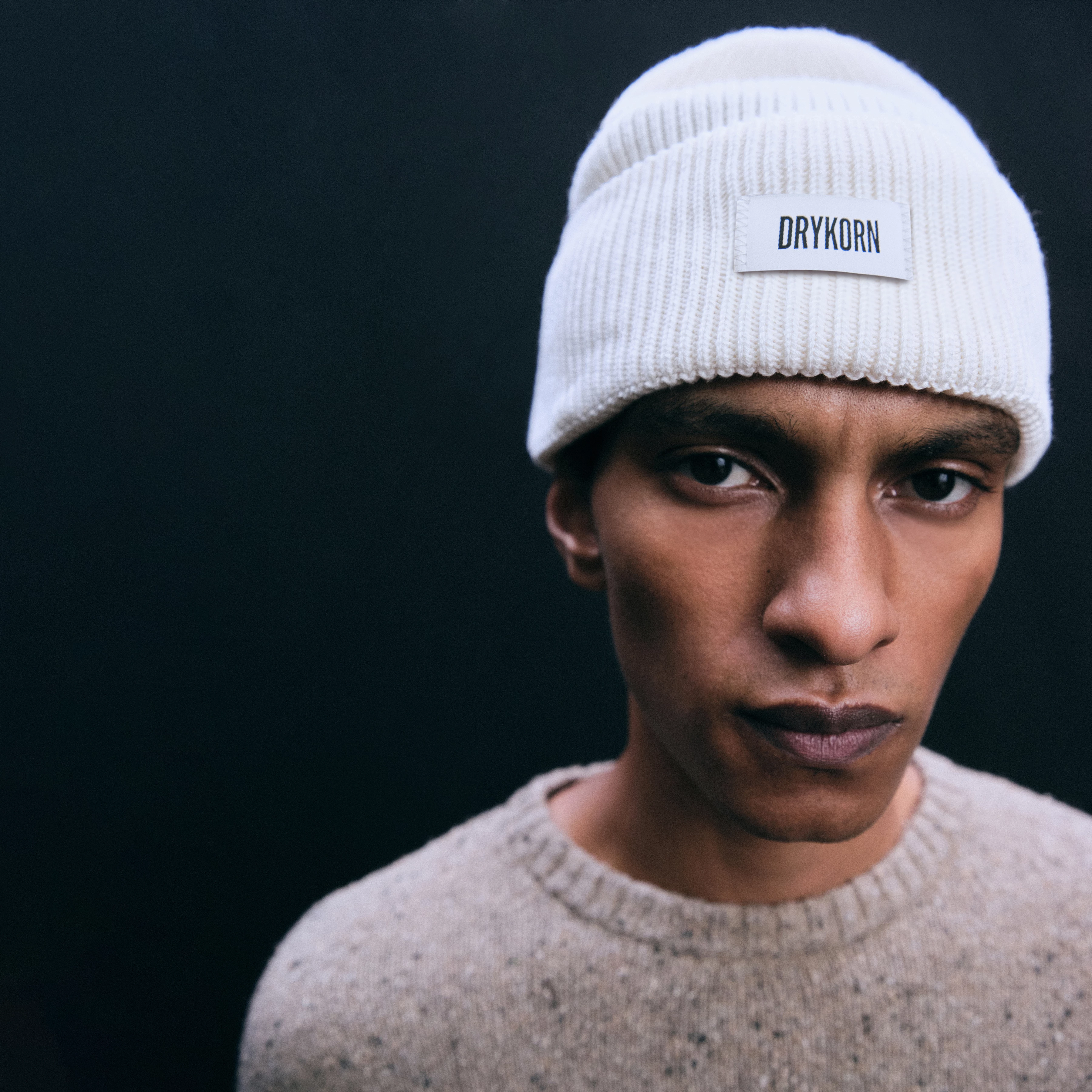 LOAH_3 - Beanie in Baumwoll-Mix - Unisex - off white