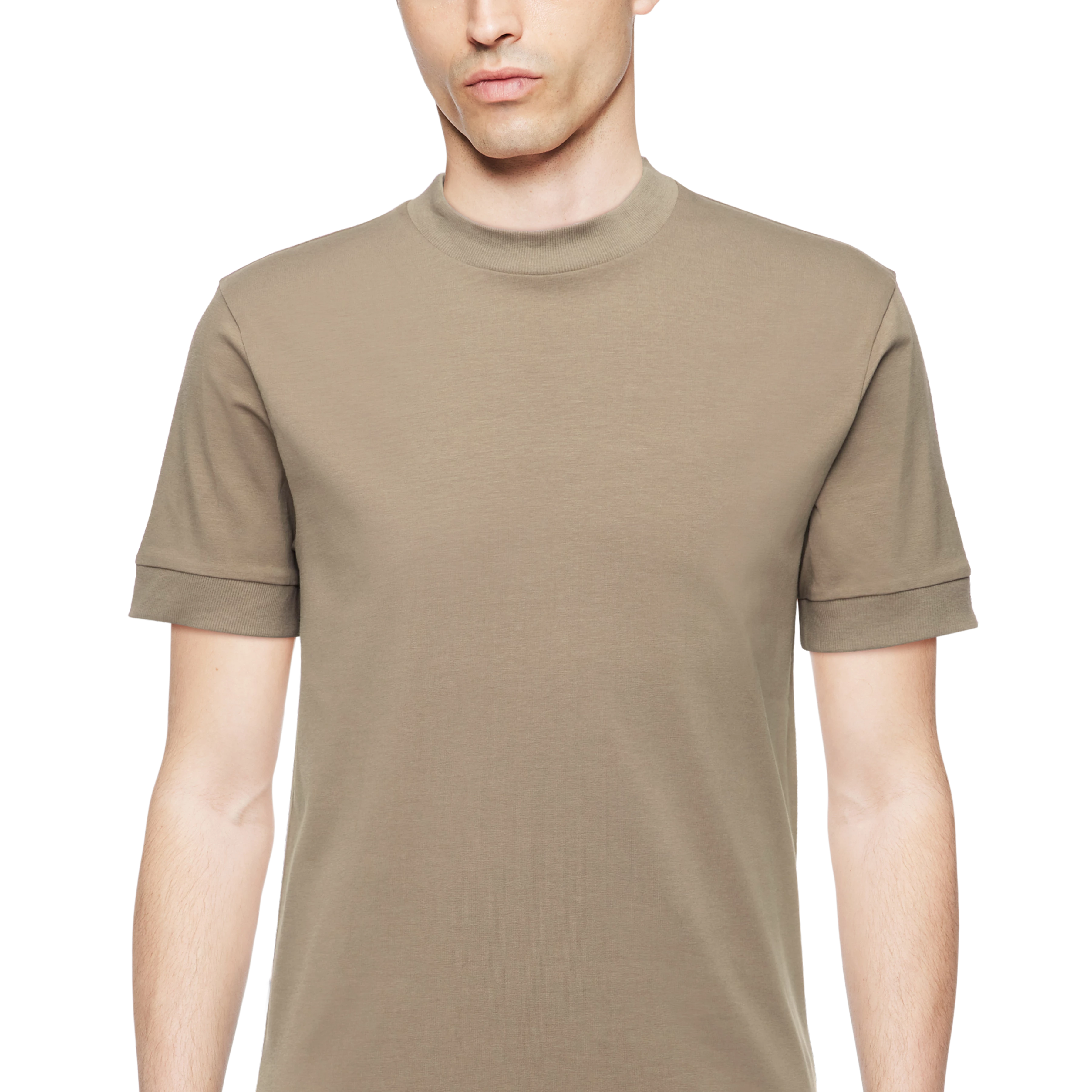 ANTON - Fitted T-Shirt in Baumwolle - Herren - braun - Detailansicht am Model