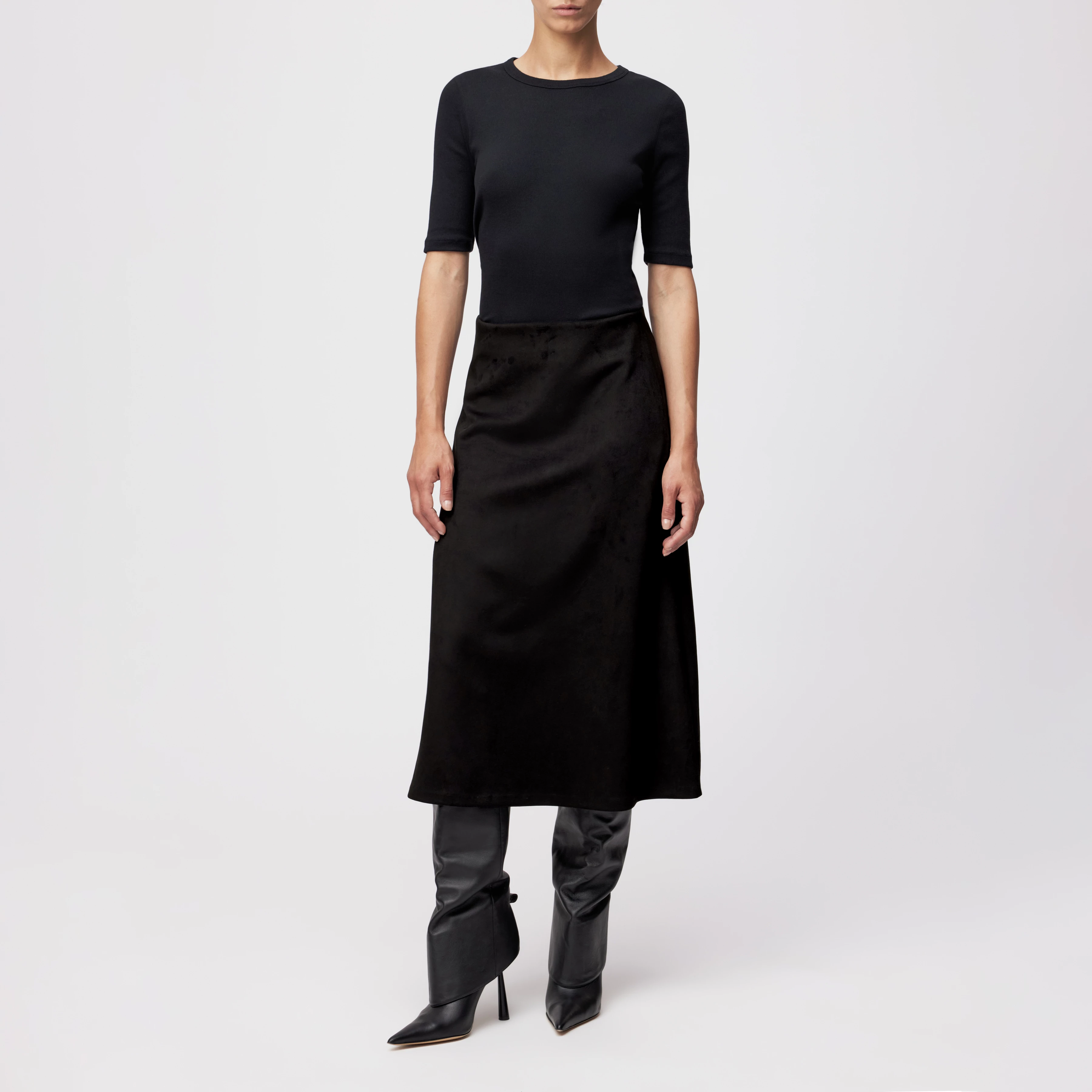 URA - Mid-length slip skirt in suede-look fabric - women - Natural Aluminium - Ganzkörper-Frontansicht