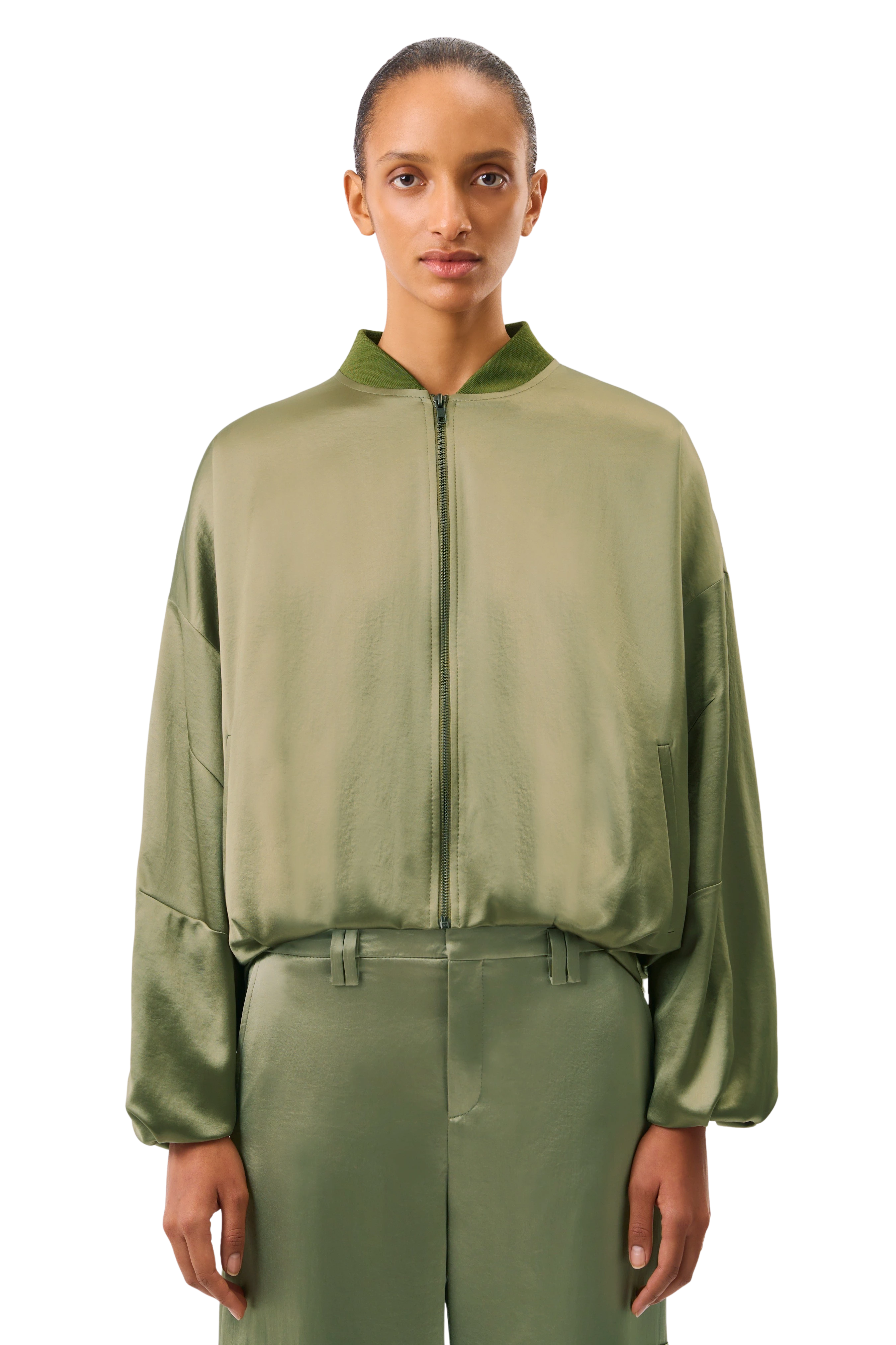 BRADDAN - Vrouwelijk bomberjack in luxe satijn - dames - groen - Frontansicht