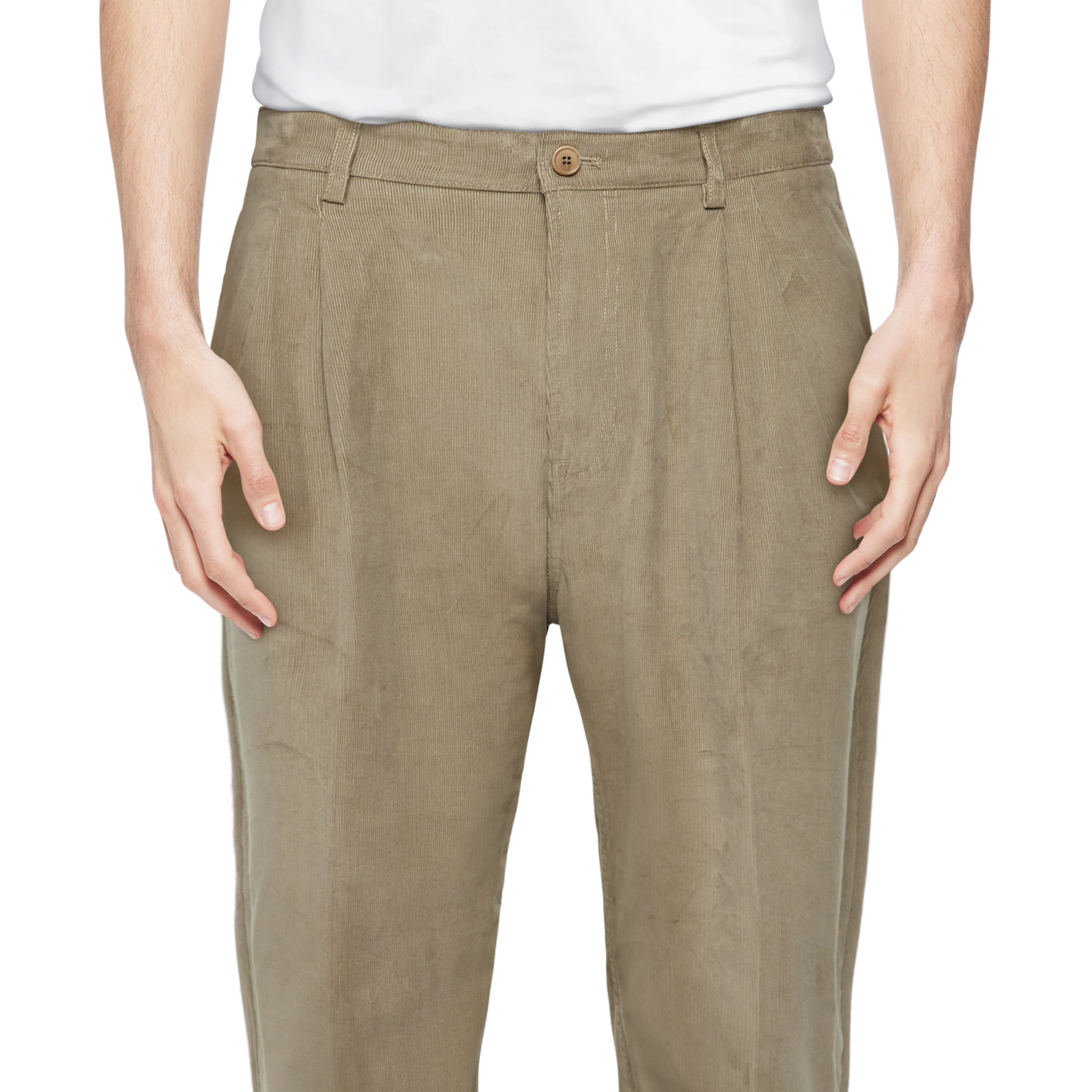 KARYKO - Chinos in corduroy - men - brown - Detailansicht am Model