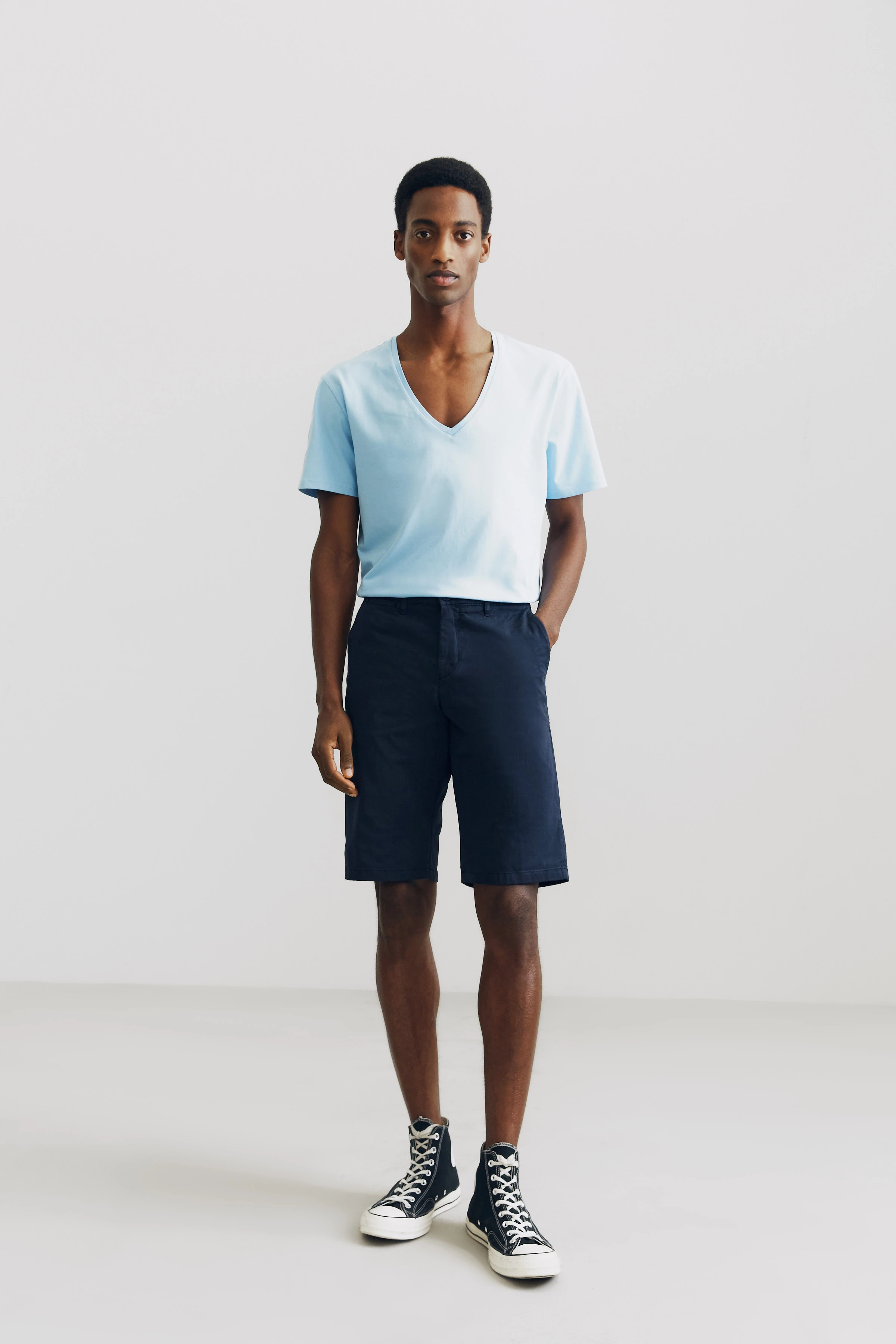 KRINK - Shorts aus Baumwoll-Twill - Herren - blau - Ganzkörper-Frontansicht