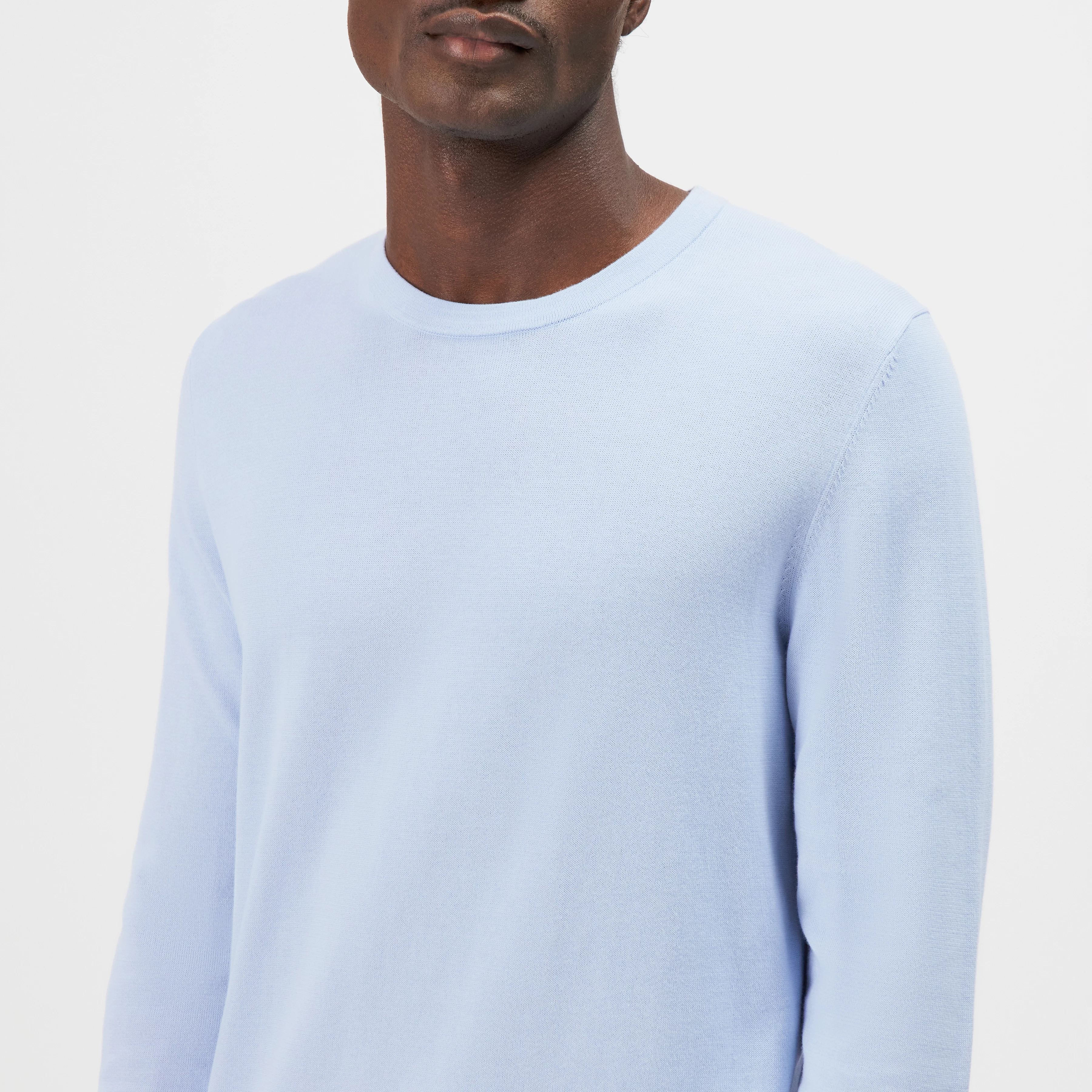 IRMINO - Long sleeve in pure cotton - men - blue - Detailansicht am Model