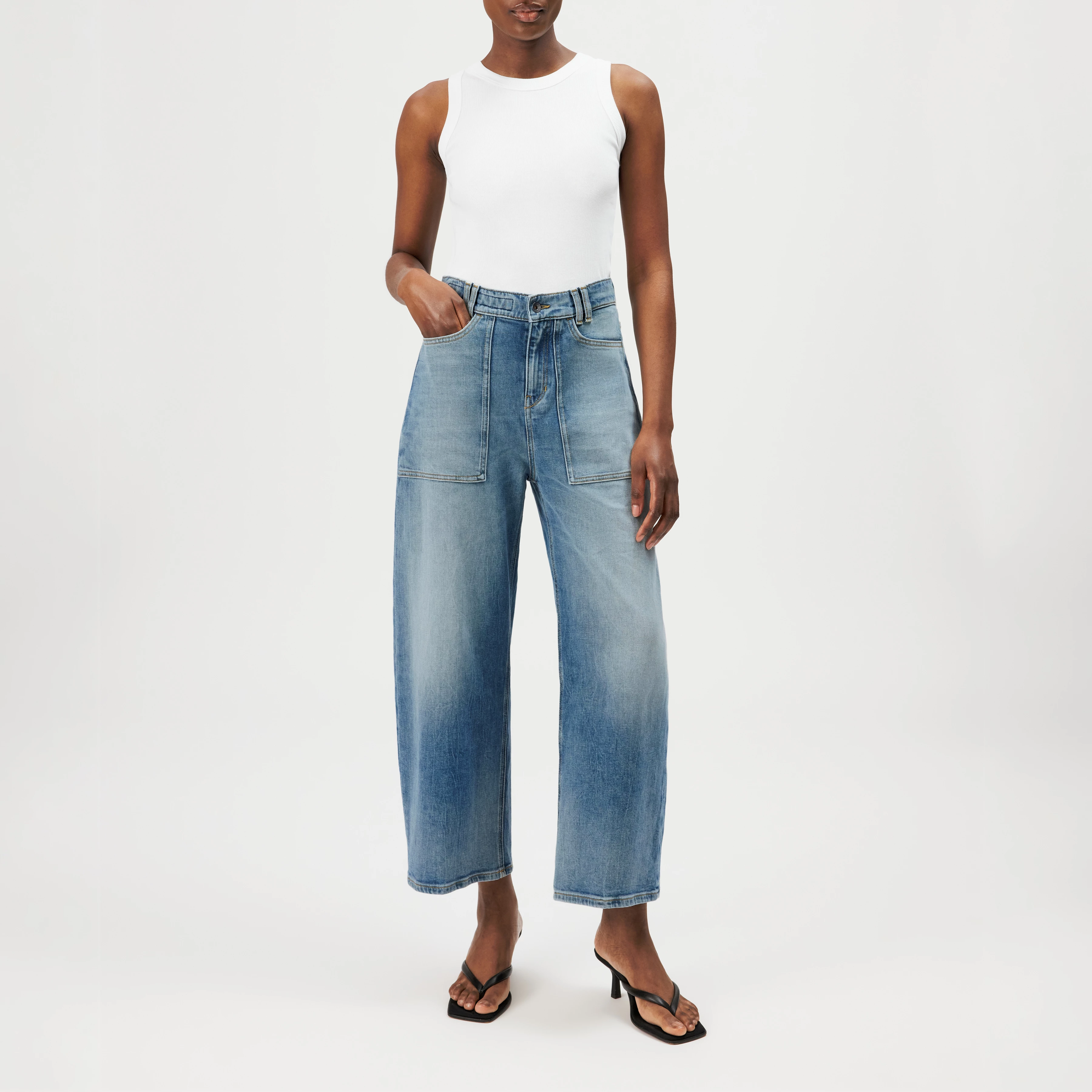 DERIVE - Mid-rise cropped jeans - women - blue - Ganzkörper-Frontansicht
