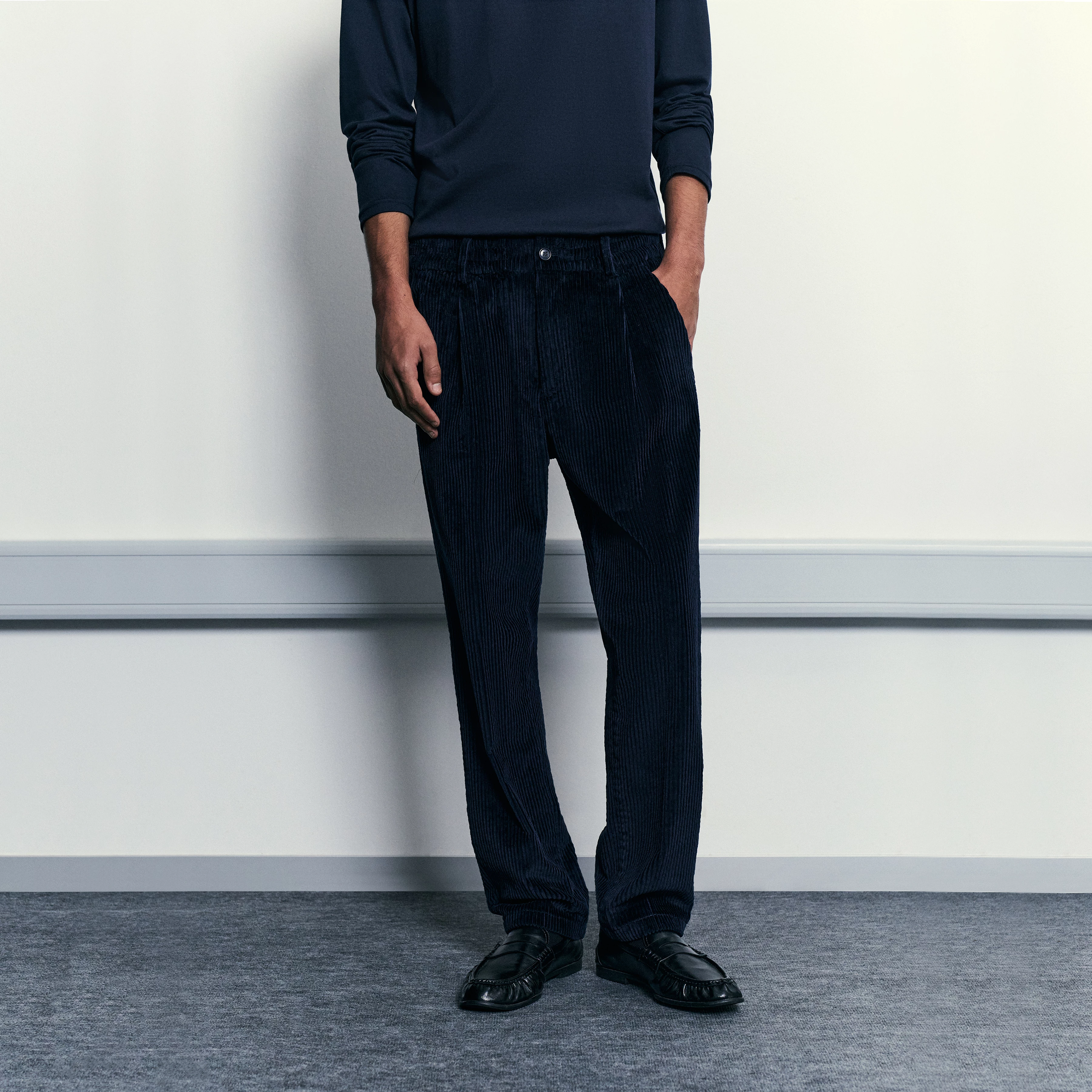 CHASY_RGLR - Casual Hose mit Bundfalte in Jumbo Cord - Herren - blau