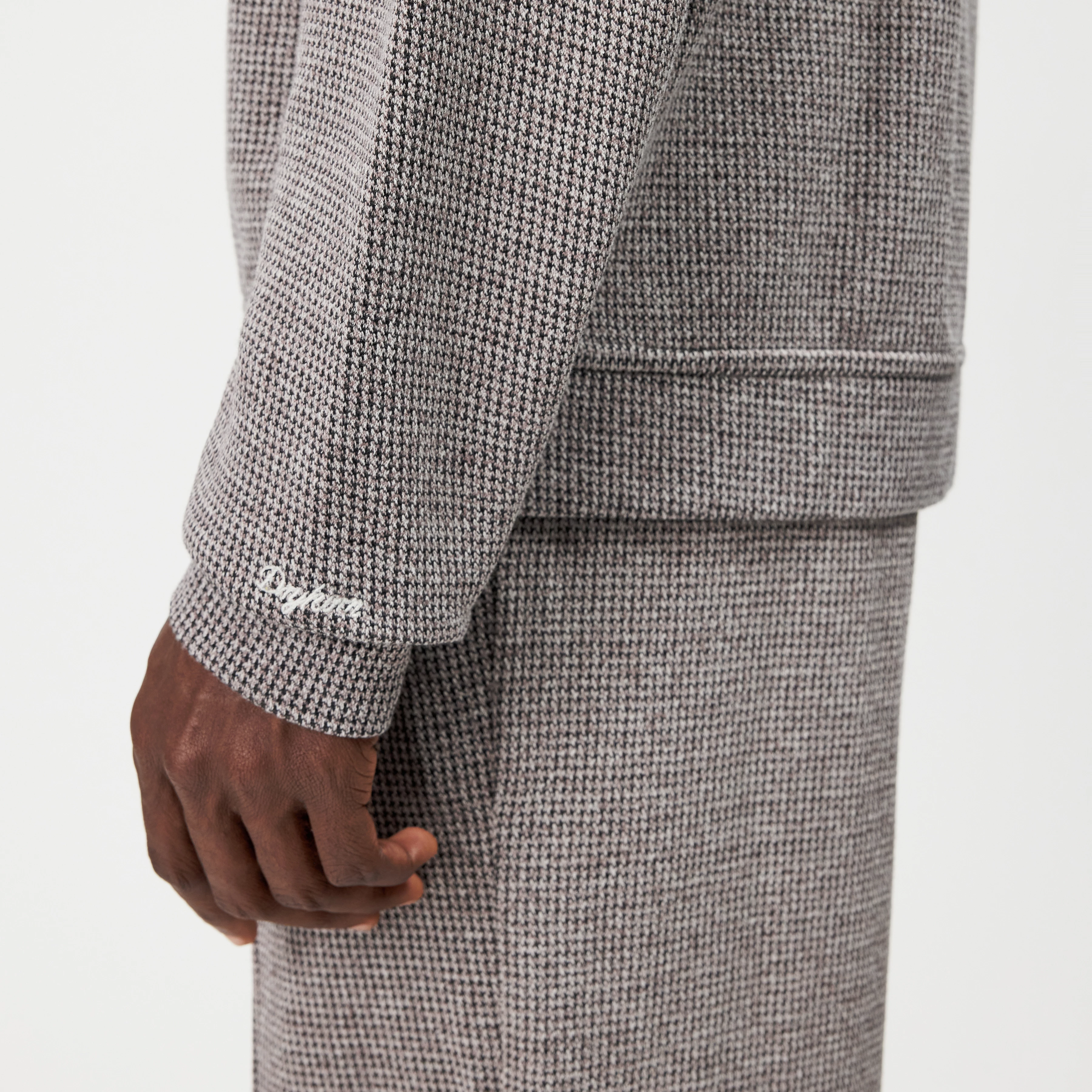 ARELIO - Jacke mit Kontrastkragen in Baumwoll-Mix - Herren - braun - Detailansicht am Model