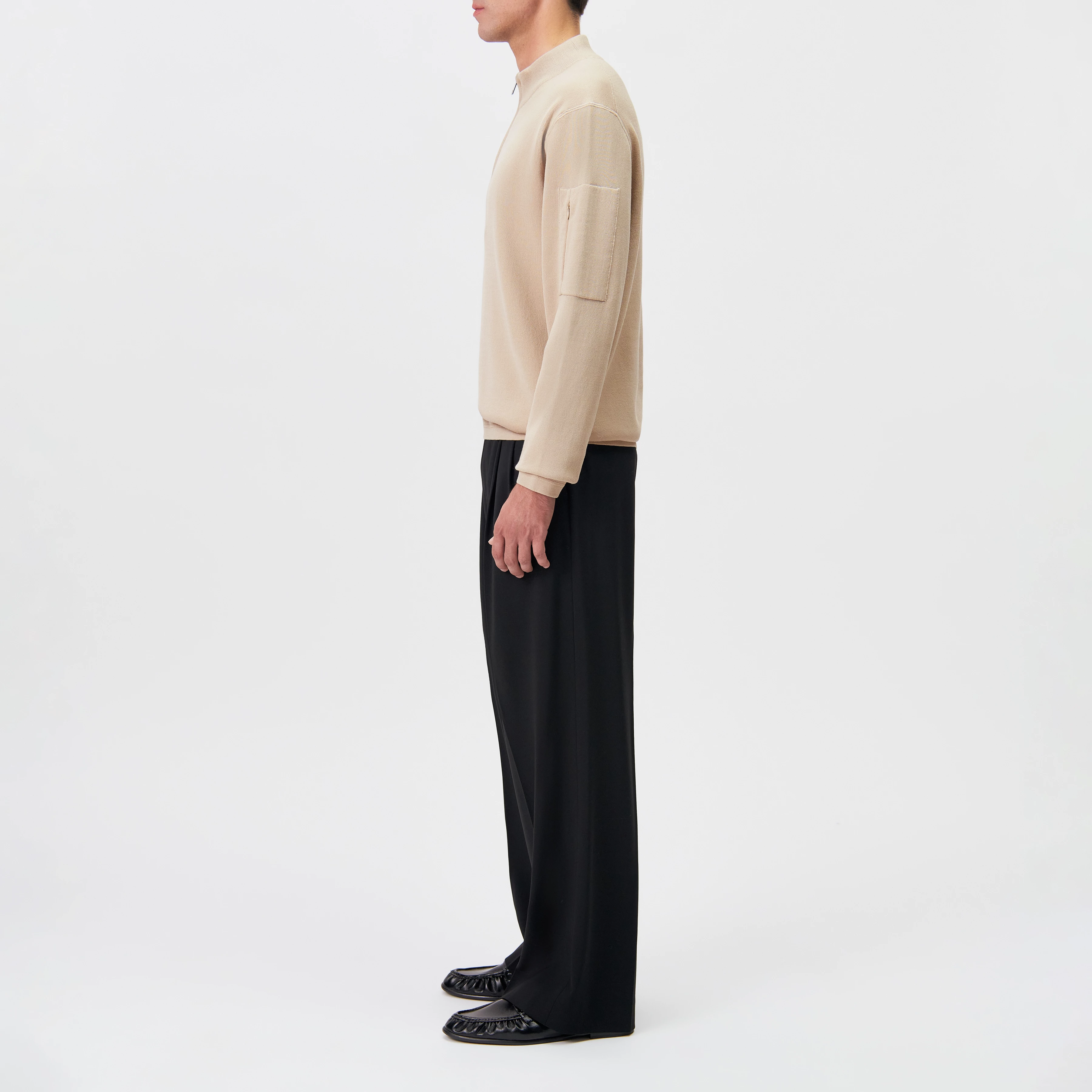 TARVIK - Half-zip jumper with stand collar in pure wool - men - beige - Seitenansicht