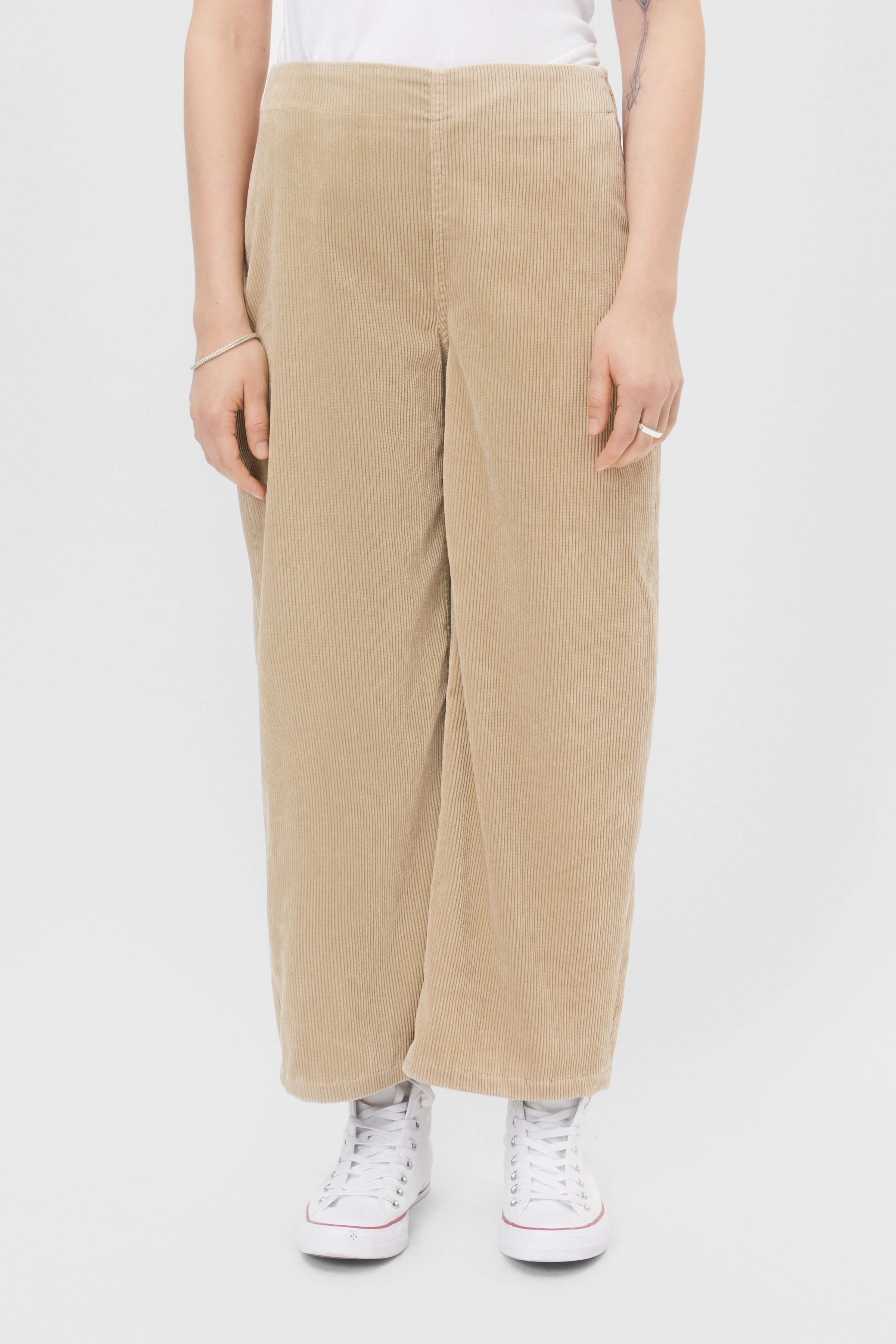 SEAL - Cord Hose mit Barrel Leg - Damen - braun - Frontansicht