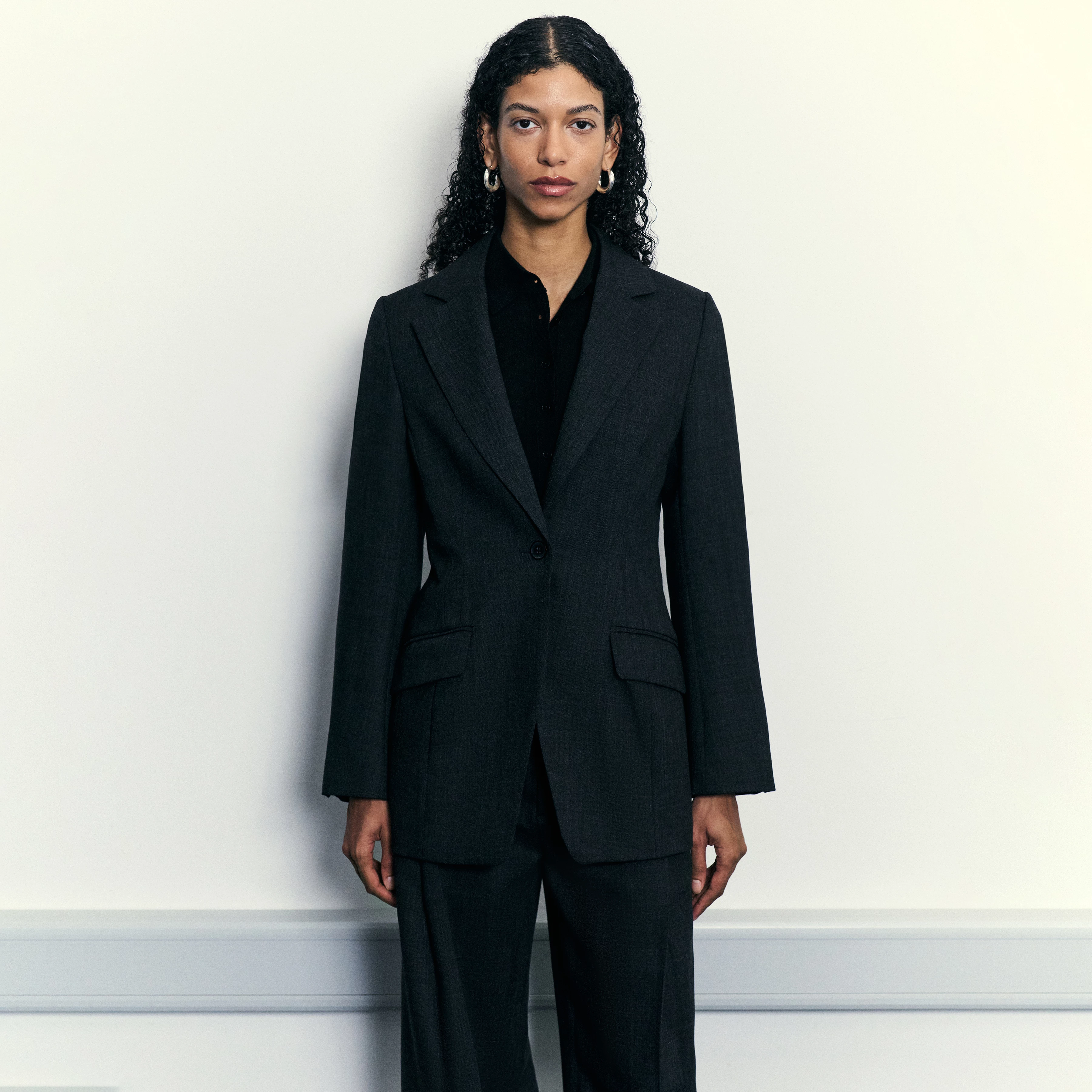 LINLEY - Long, slim-fit, single-button blazer - women - grey