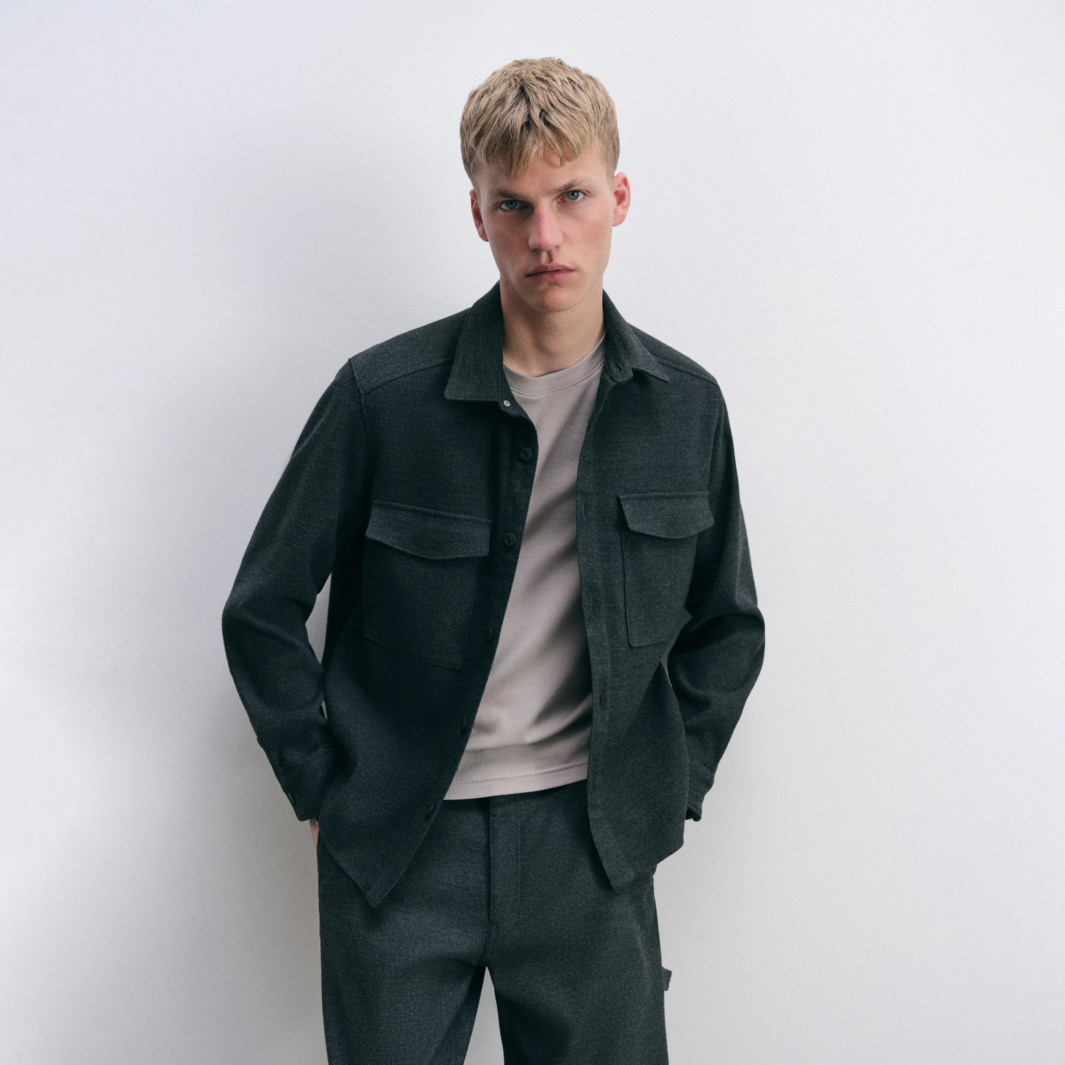 GUNRAY - Relaxed Fit Overshirt in softem Flanell - Herren - grau