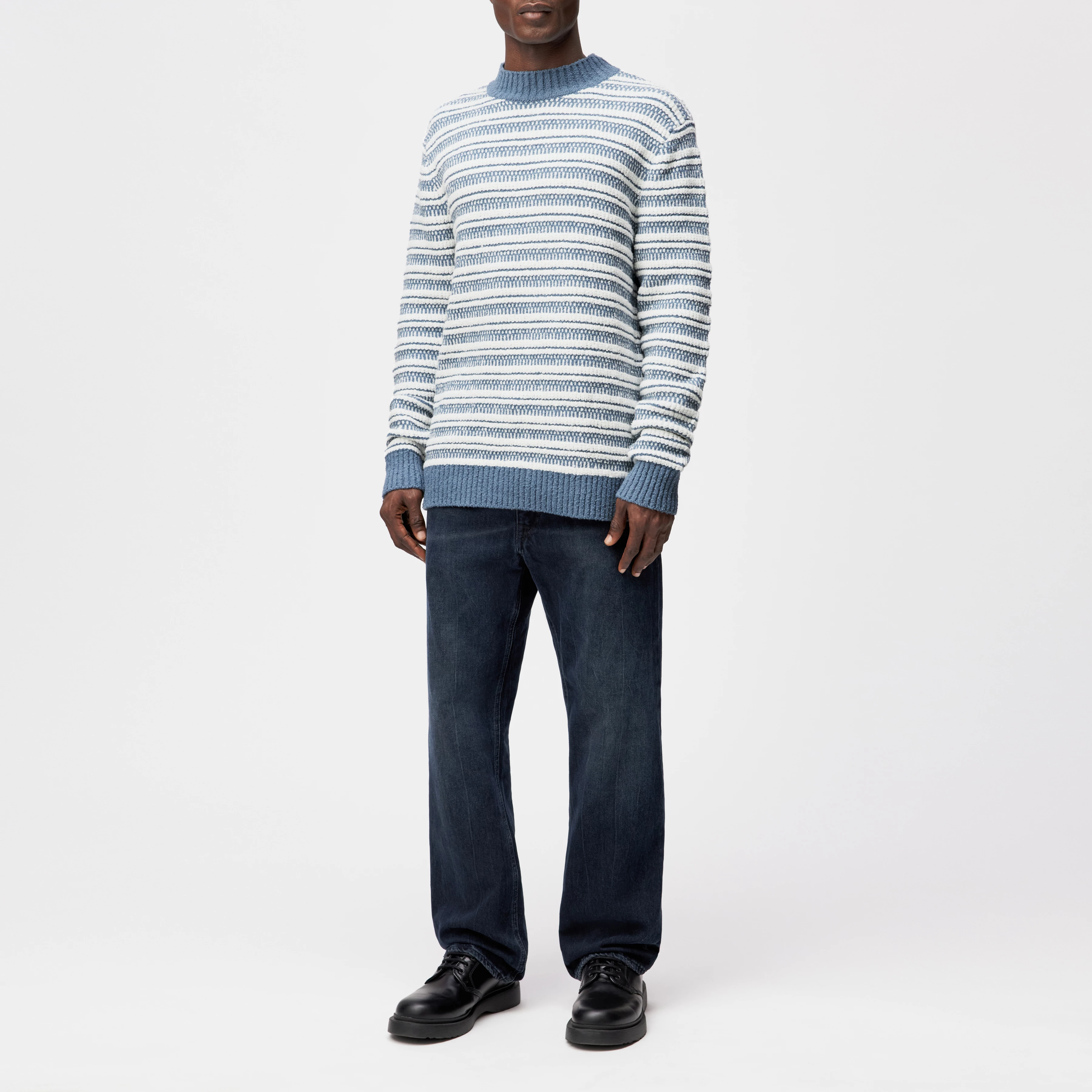 ZAYN - Stand-up collar jumper in bouclé cotton blend - men - blue - Ganzkörper-Frontansicht