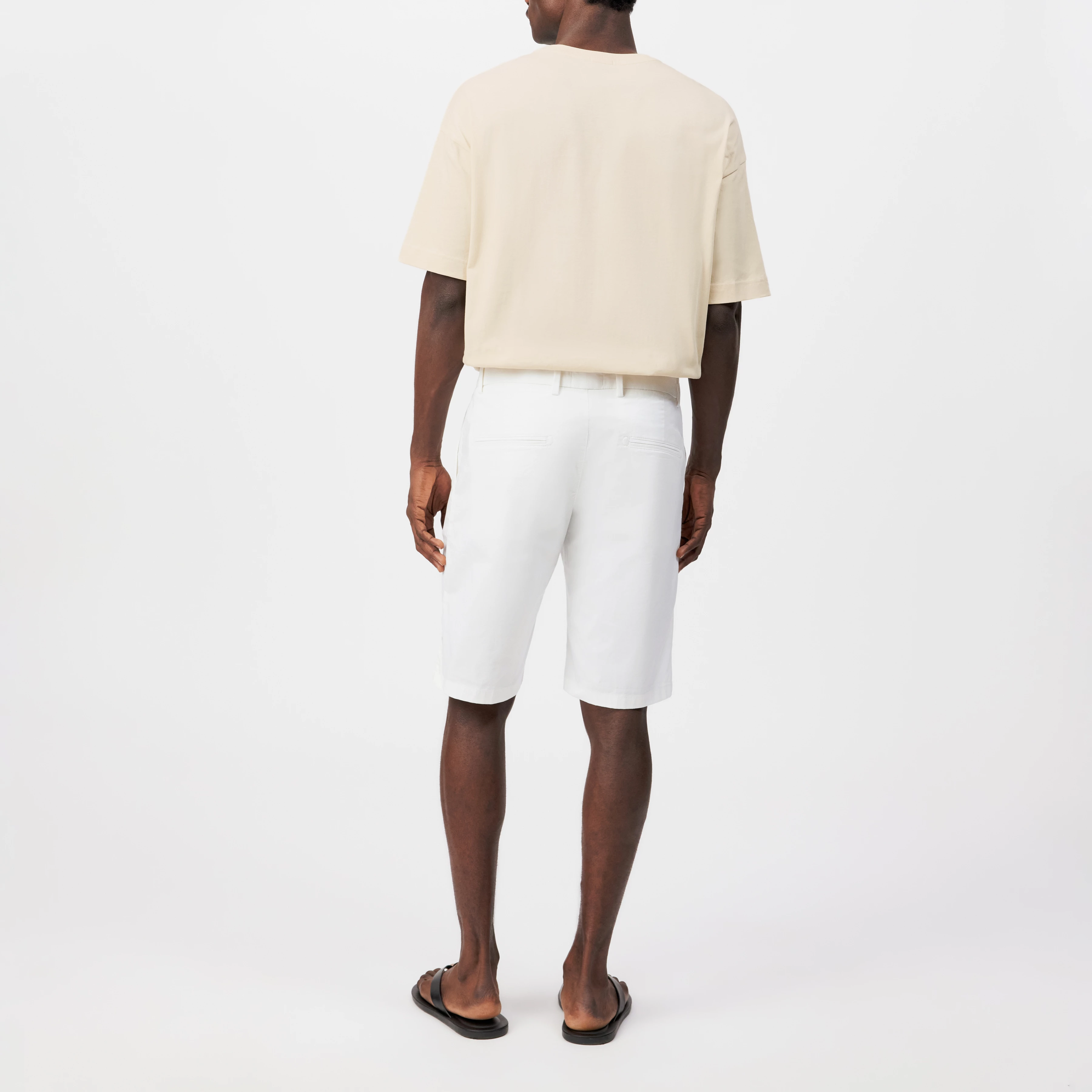KEND - Chino Shorts in Baumwoll-Twill - Herren - weiß - Rückansicht