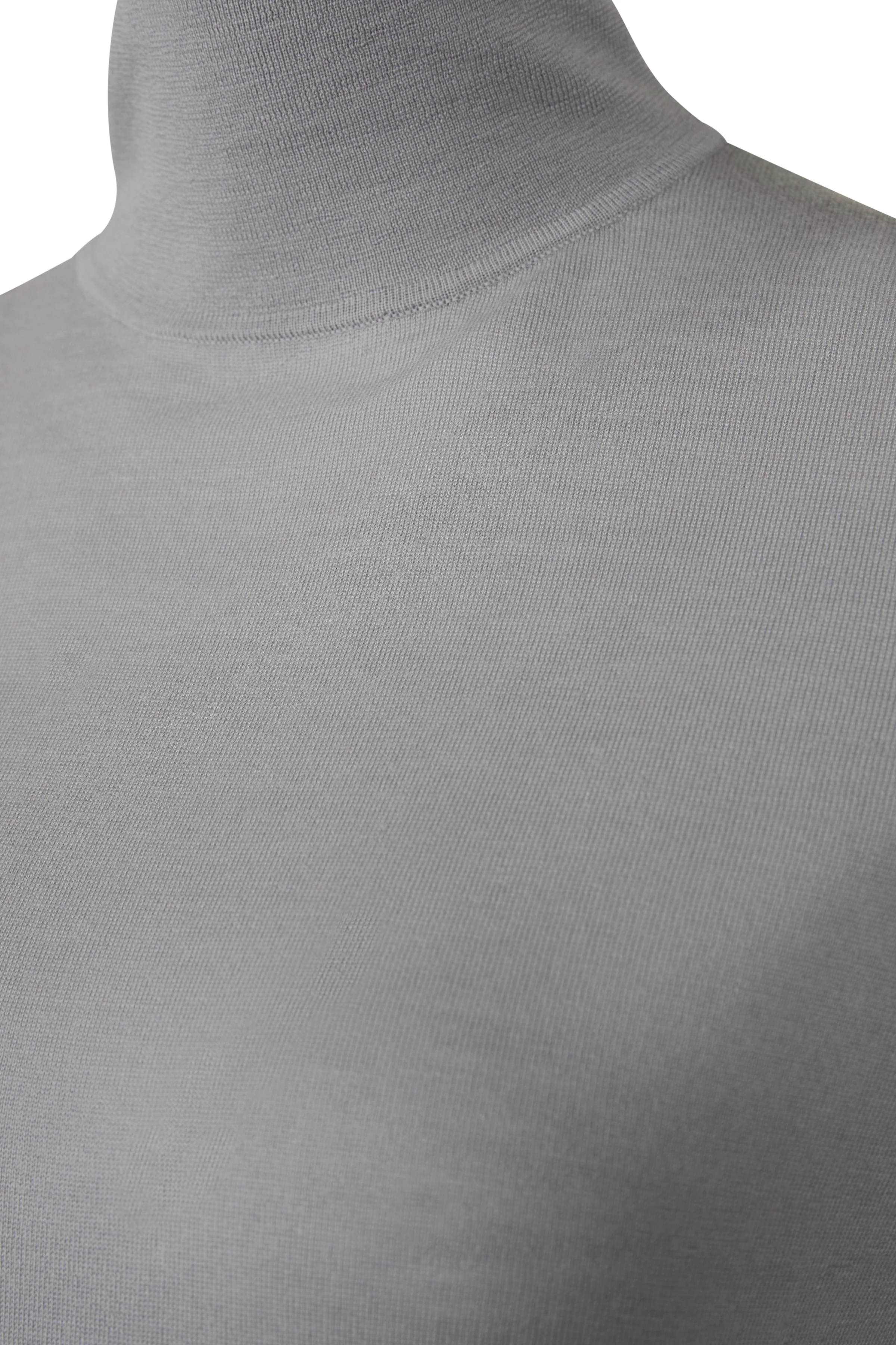 BENINA - Rollkragenpullover aus reiner Schurwolle - Damen - grau - Freisteller Detailansicht