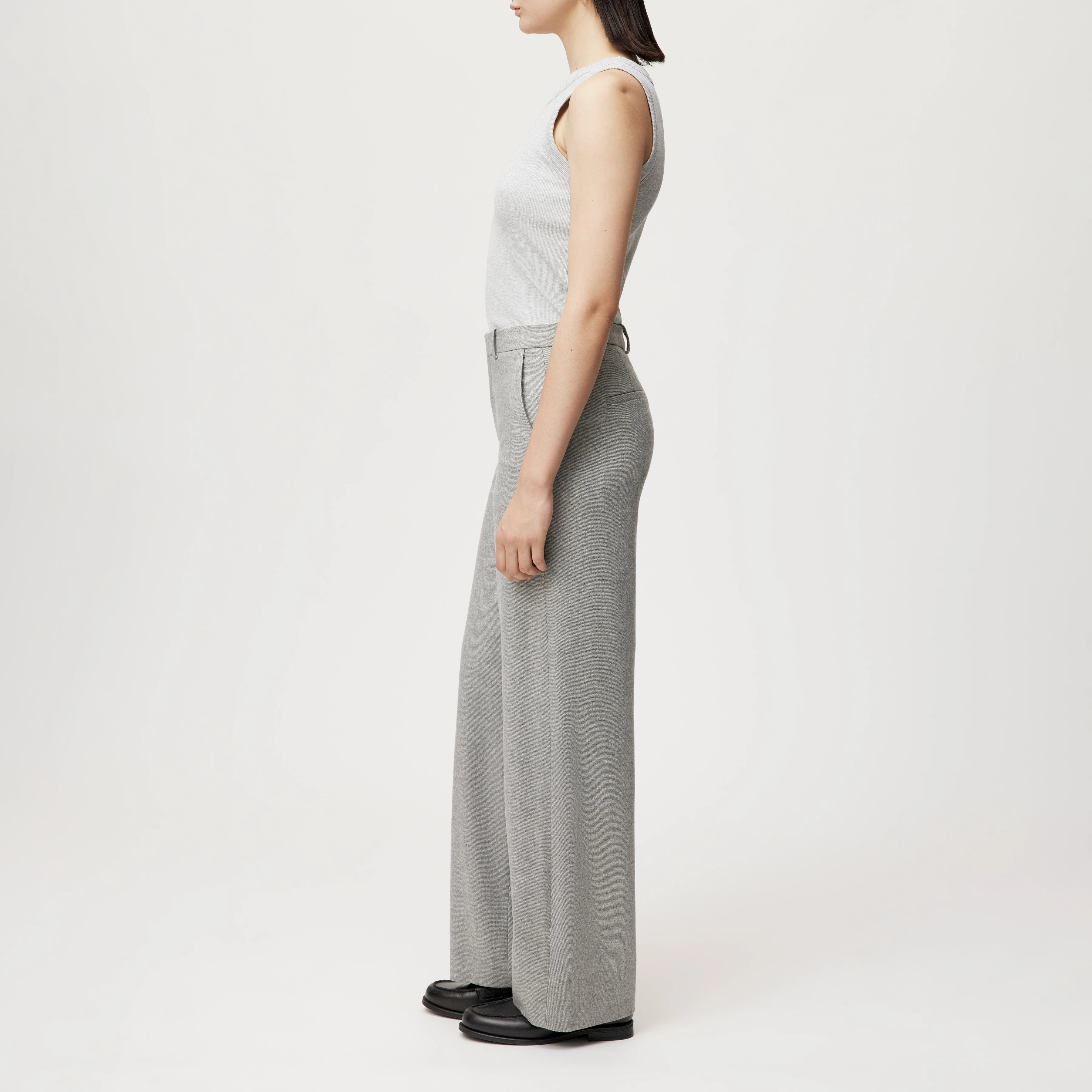 DESK - Trousers with barrel leg in wool blend - women - grey - Seitenansicht