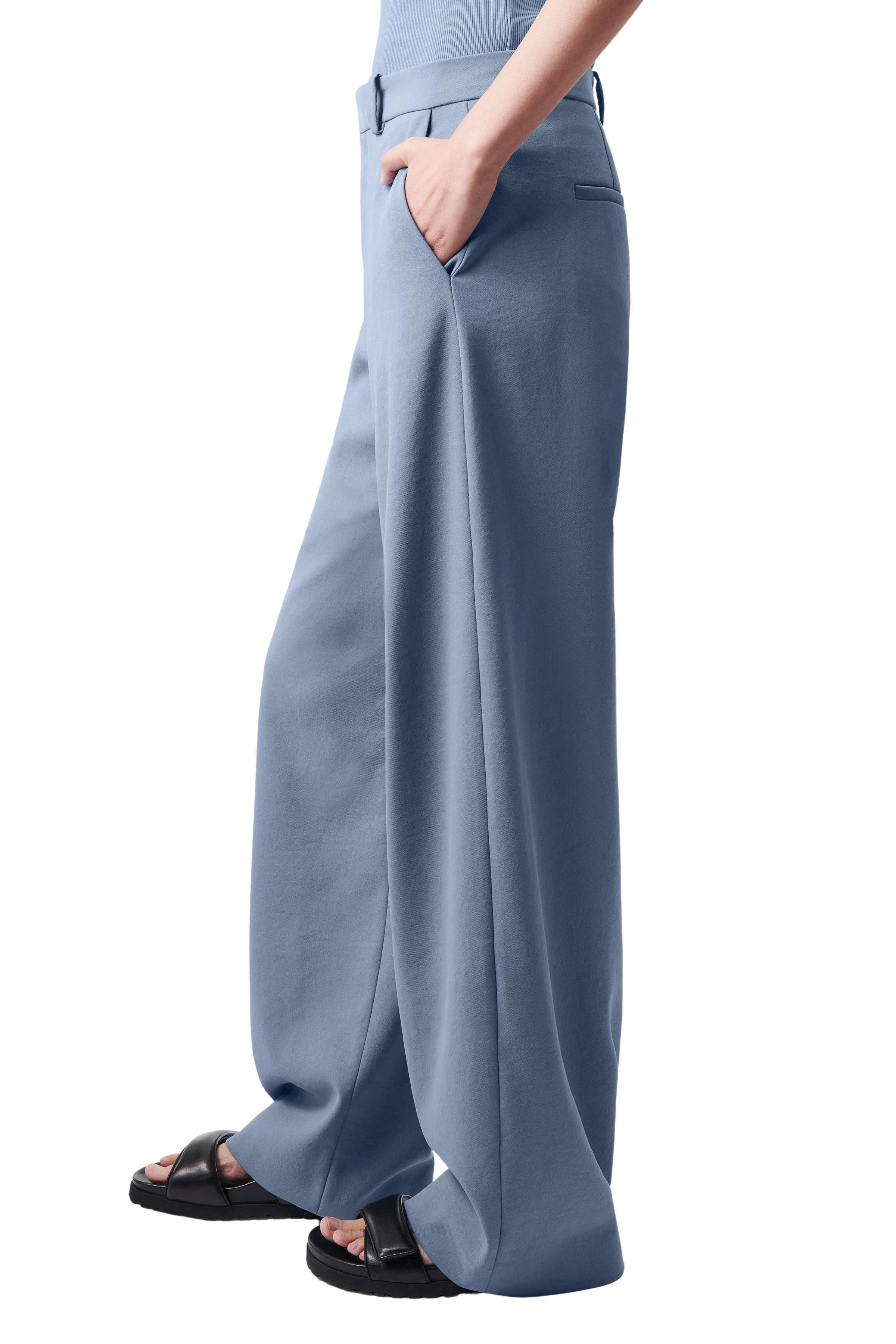 DESK - Trousers with barrel leg in technostretch - women - blue - Seitenansicht