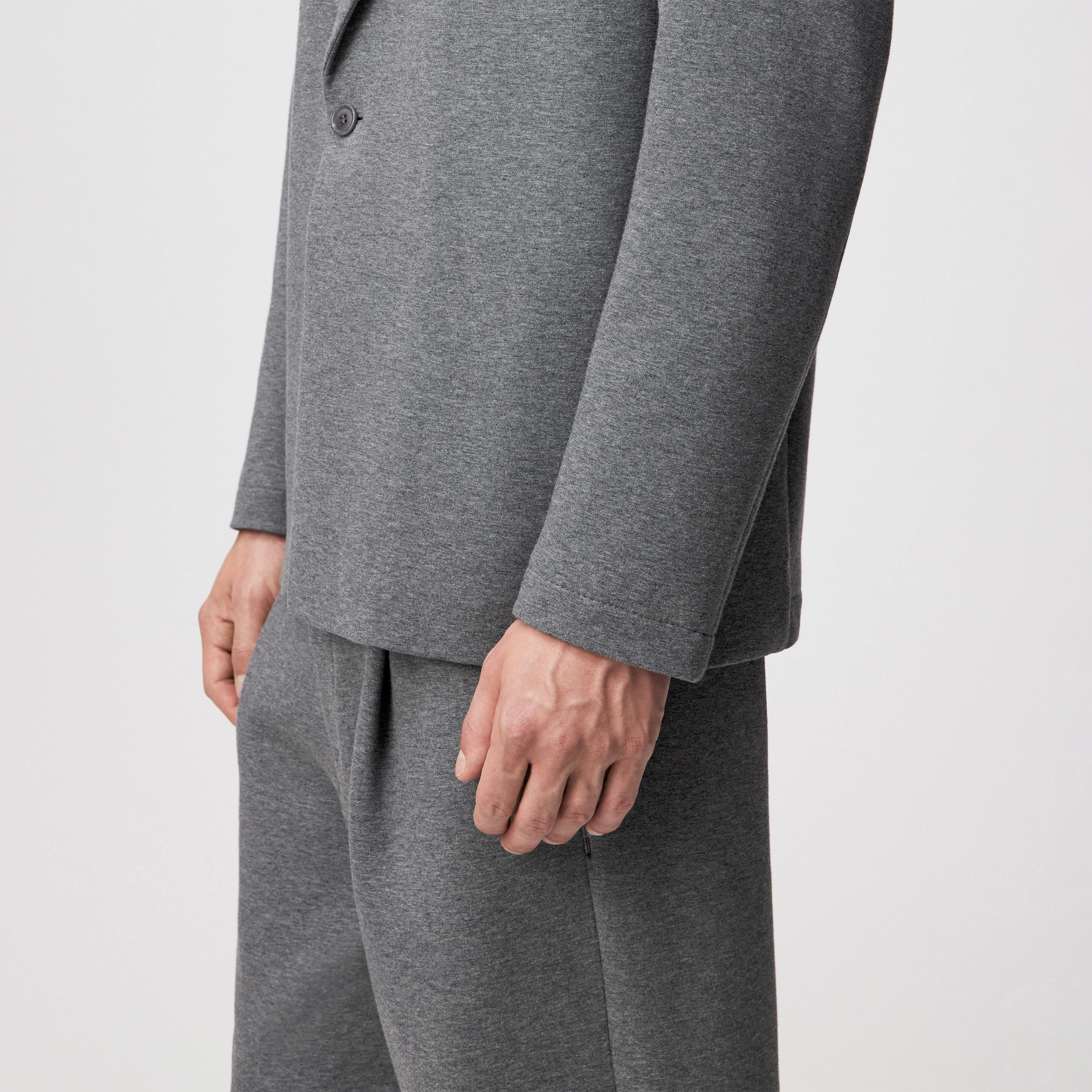 NOLEN - Einknopf-Sakko in Jersey - Herren - grau - Detailansicht am Model
