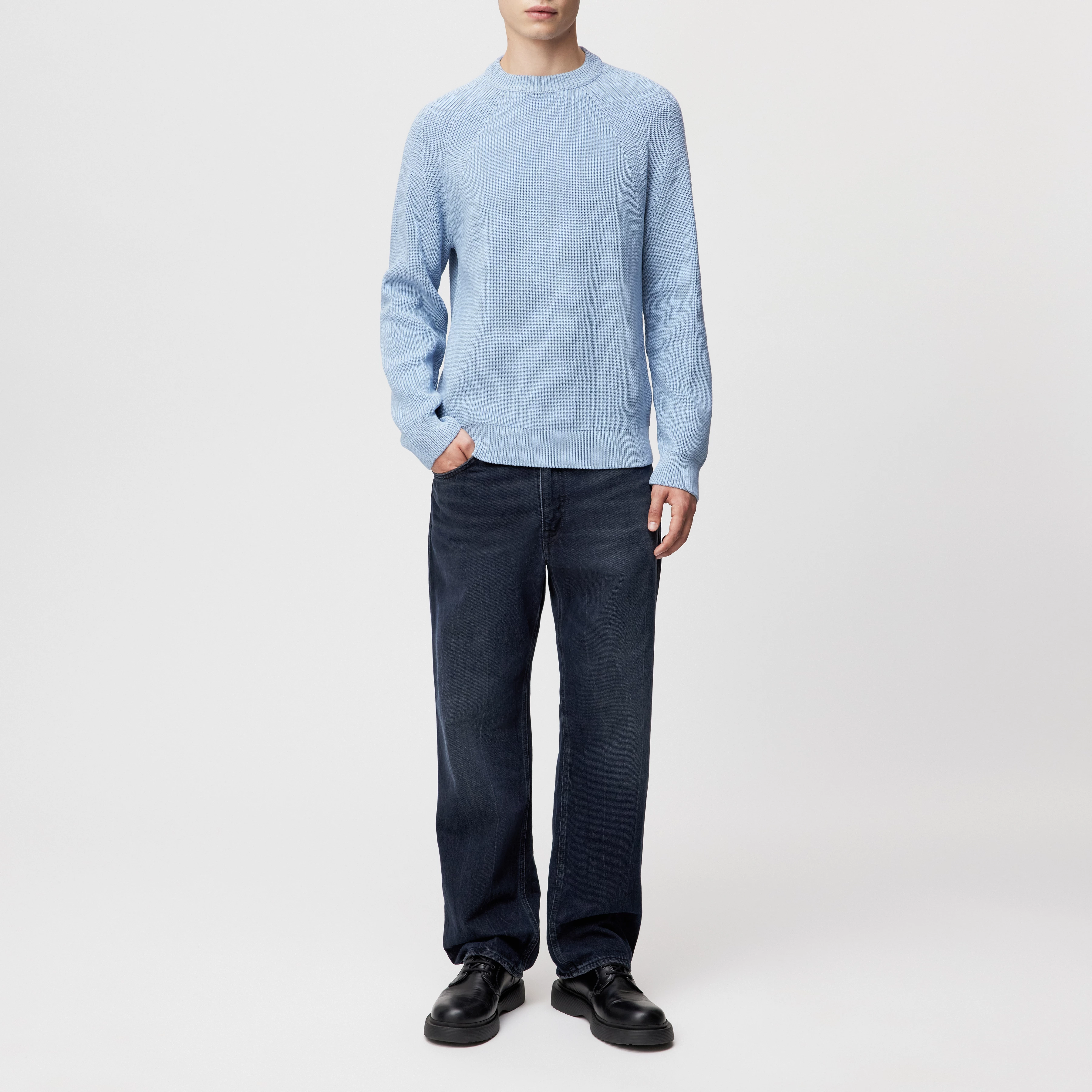 RIPPLEY - Knitted jumper in ribbed cotton - men - blue - Ganzkörper-Frontansicht