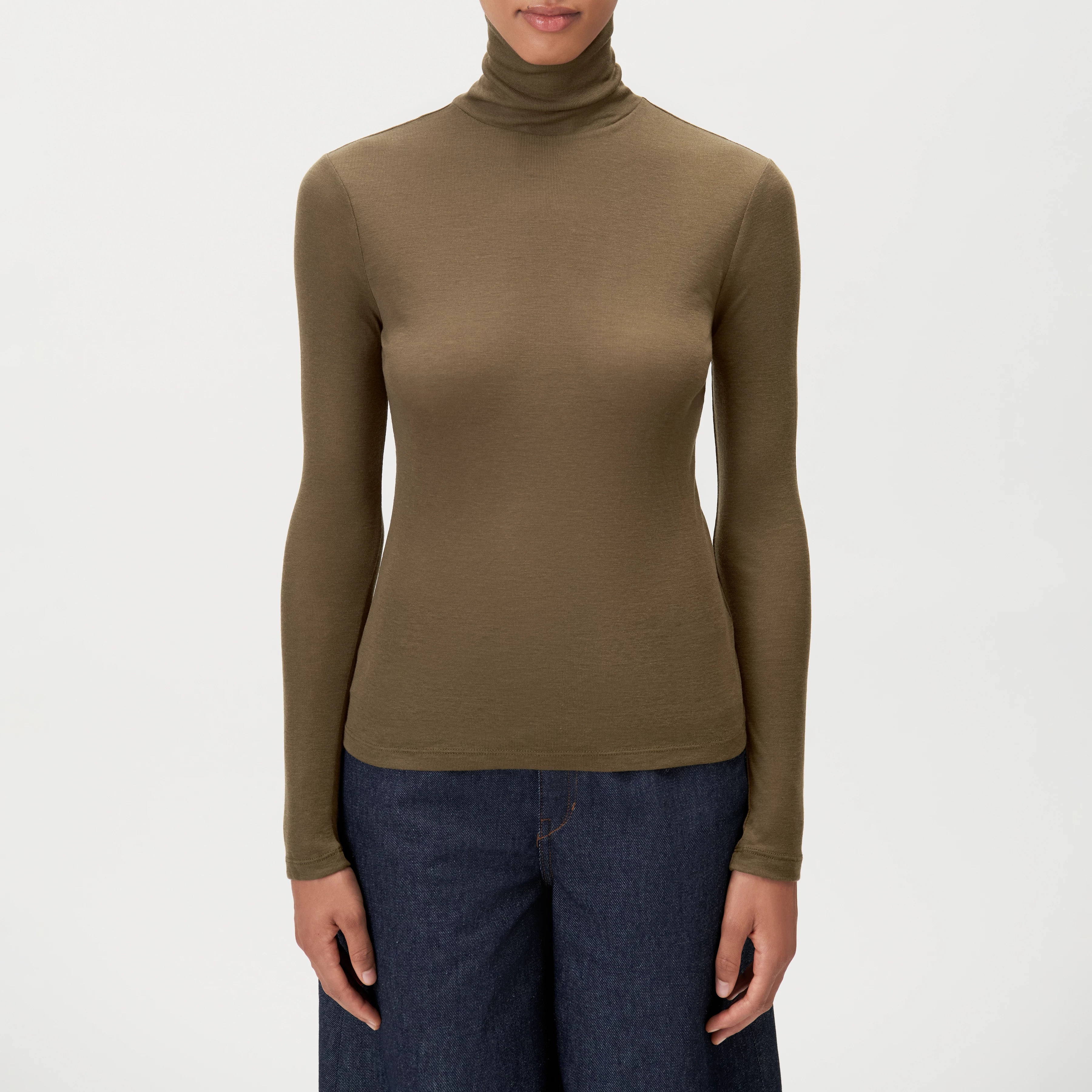 ZERAFNE - Slim long sleeve in lyocell-wool blend - women - green - Frontansicht