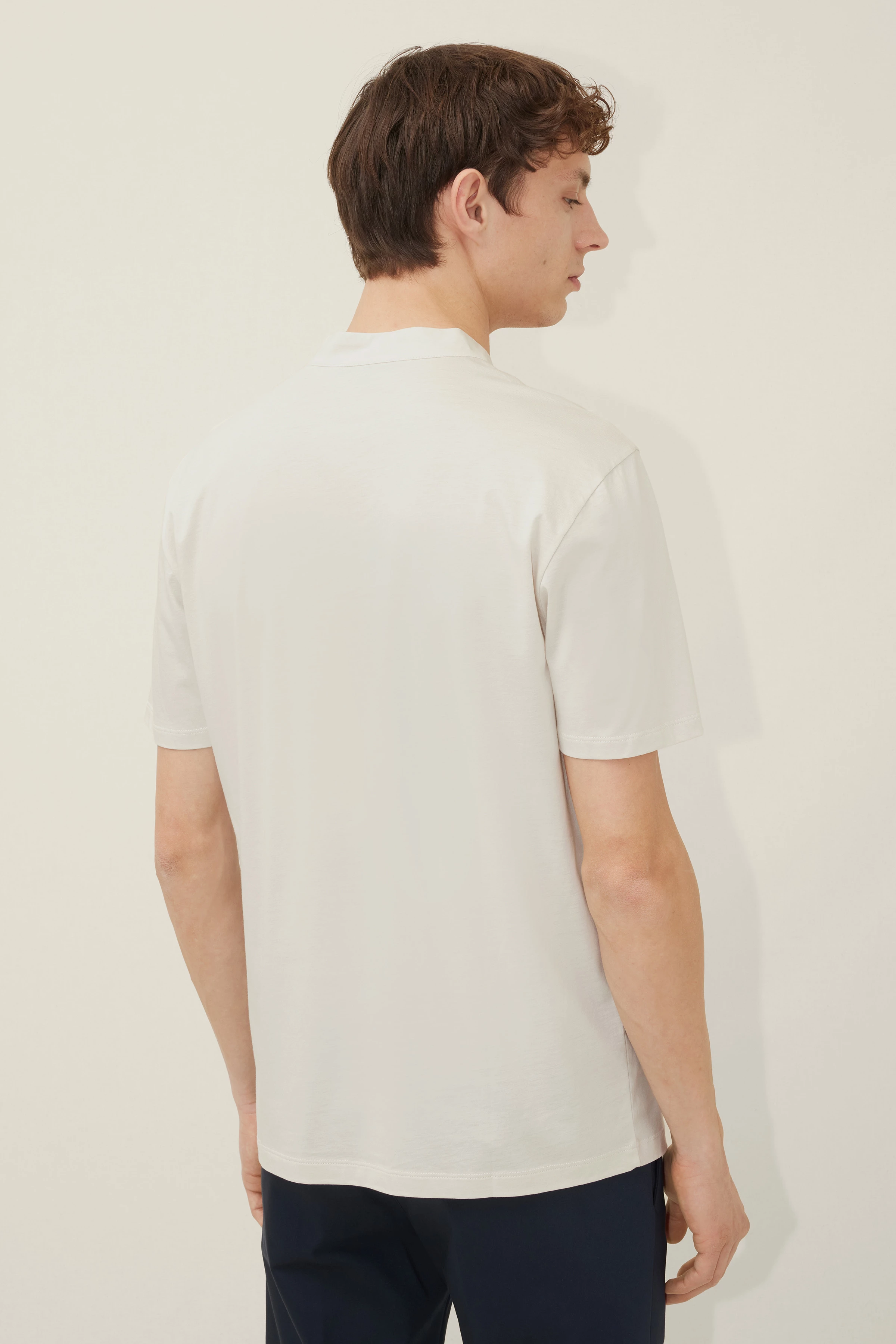 LOUIS - Polo-Shirt mit Stehkragen in merzerisierter Baumwolle - Herren - grau - Rückansicht