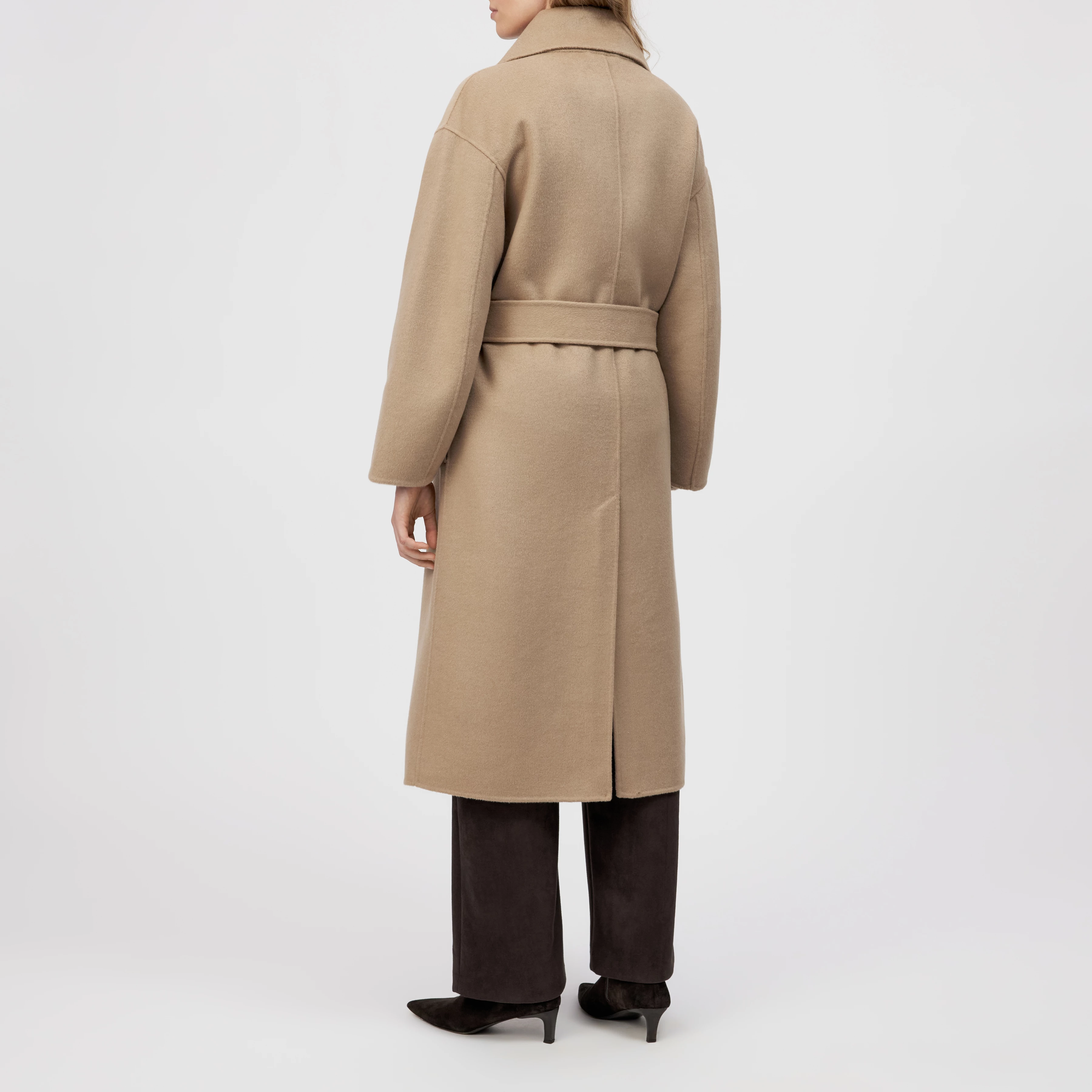 BUDBY_2 - Hüllenmantel mit Bindegürtel in Woll-Doubleface - Damen - braun - Rückansicht