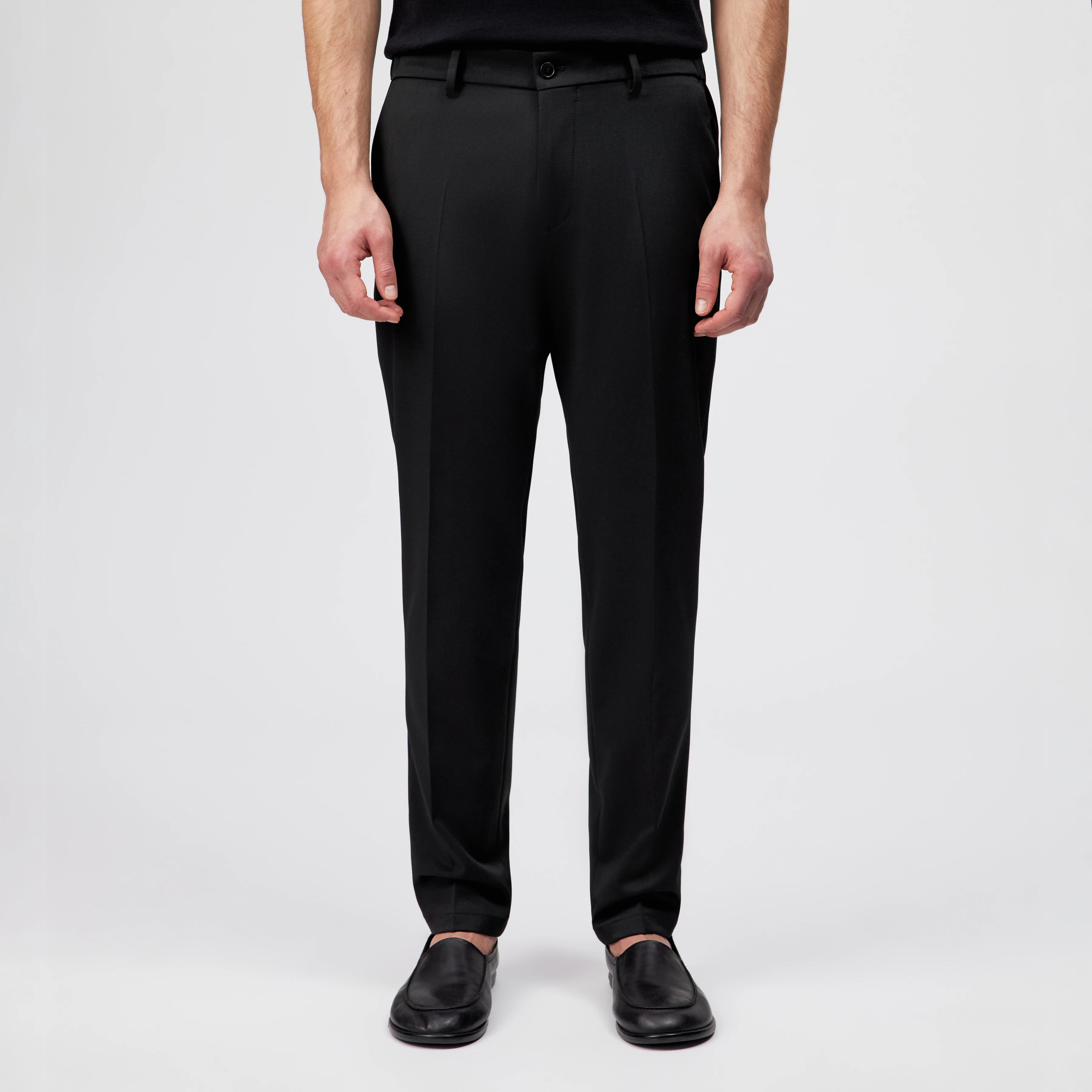 AJEND - Tailored trousers in viscose blend - men - black - Frontansicht