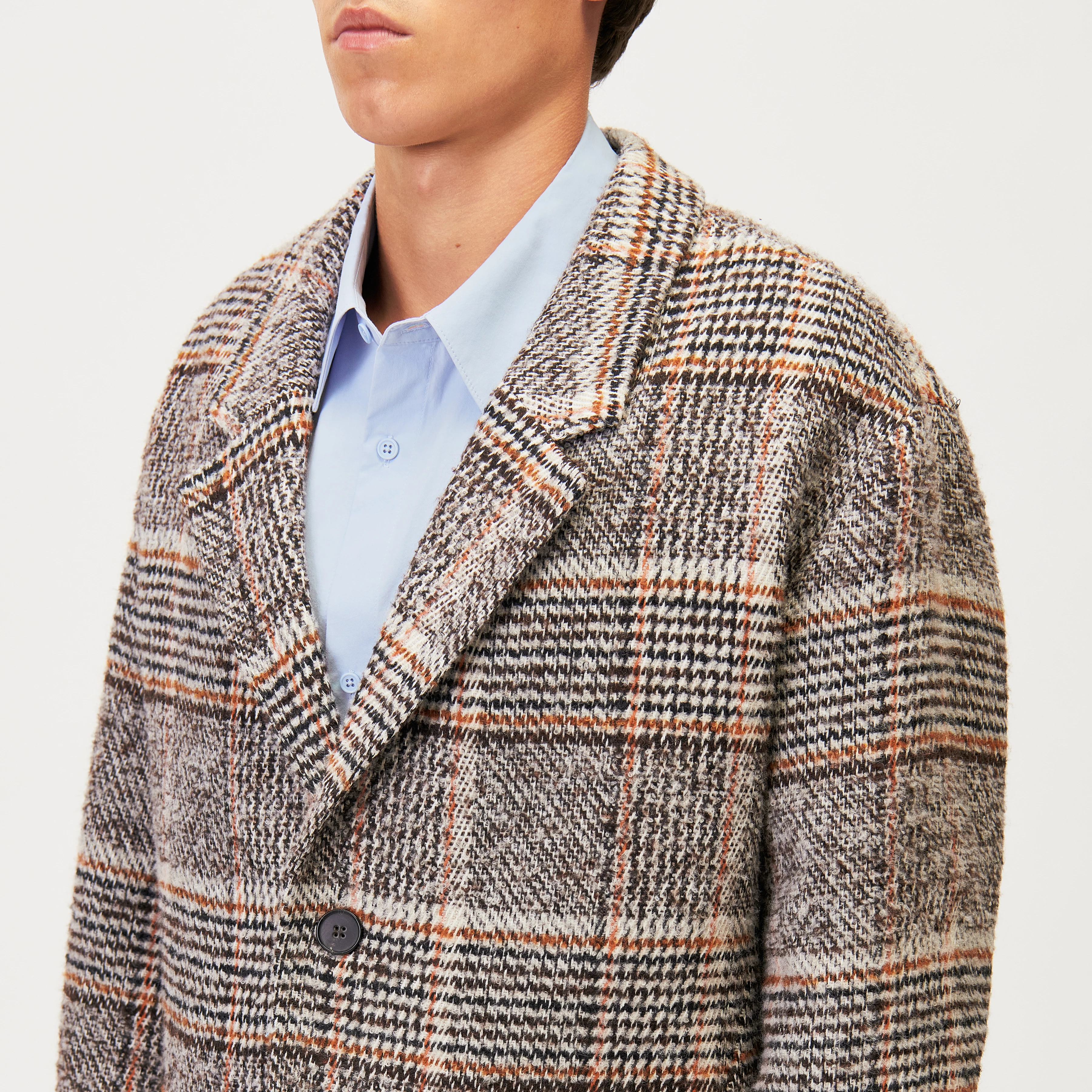 MADIM_2 - Oversized blazer in heavy fabric - men - brown - Detailansicht am Model