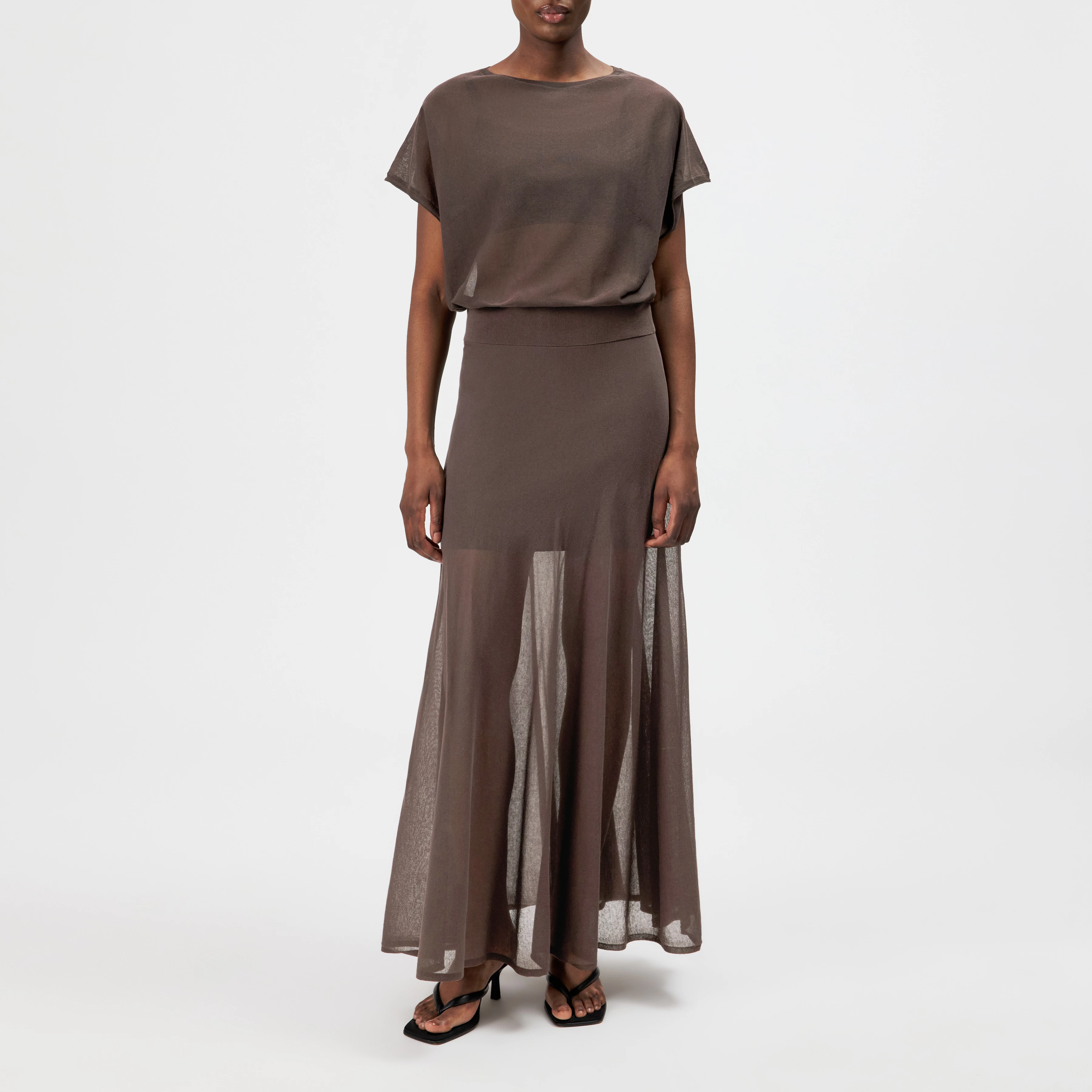 TENSYA_2 - Maxi skirt in fine knit - women - brown - Ganzkörper-Frontansicht