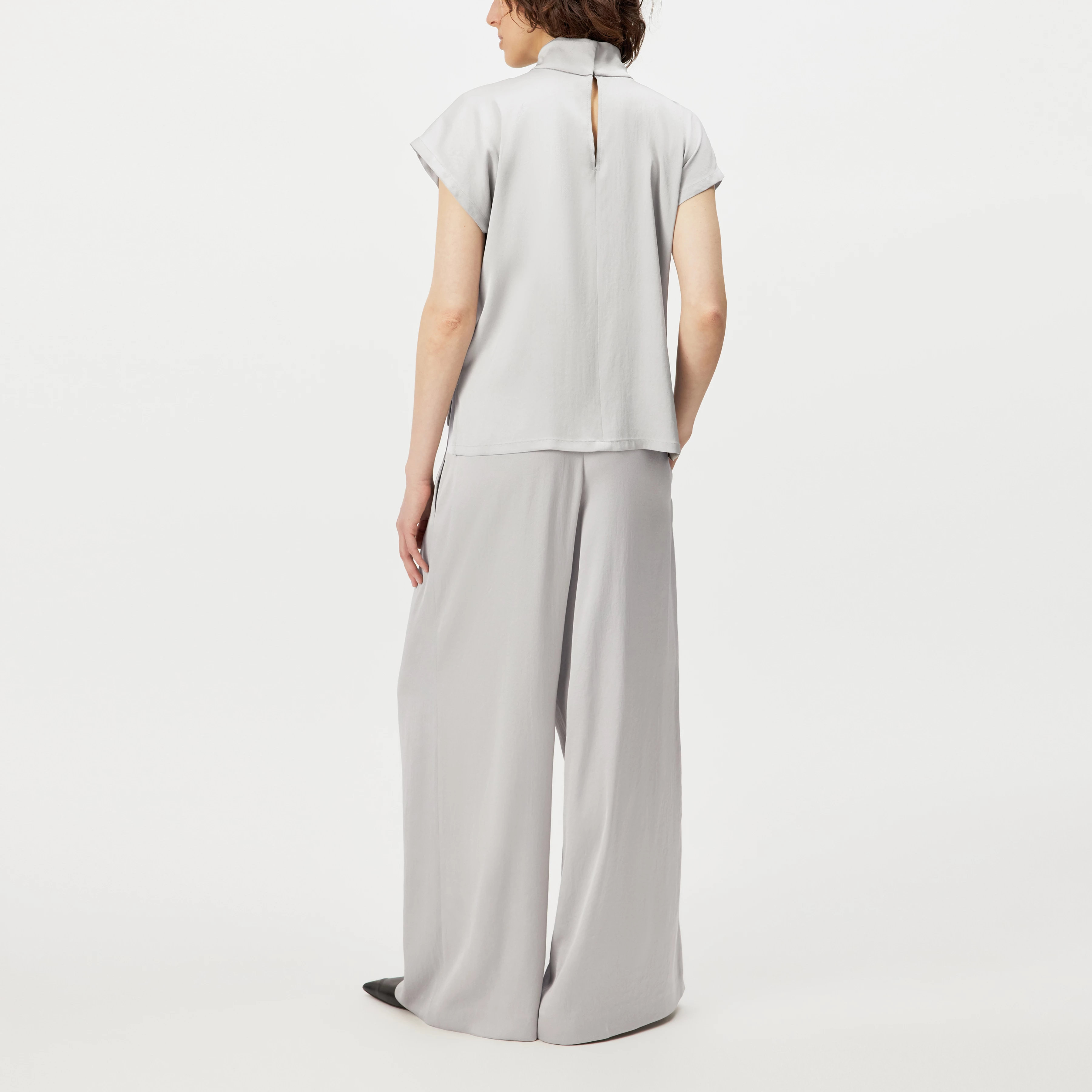 ALARIA_1 - Shirt blouse with stand-up collar in satin - women - grey - Rückansicht