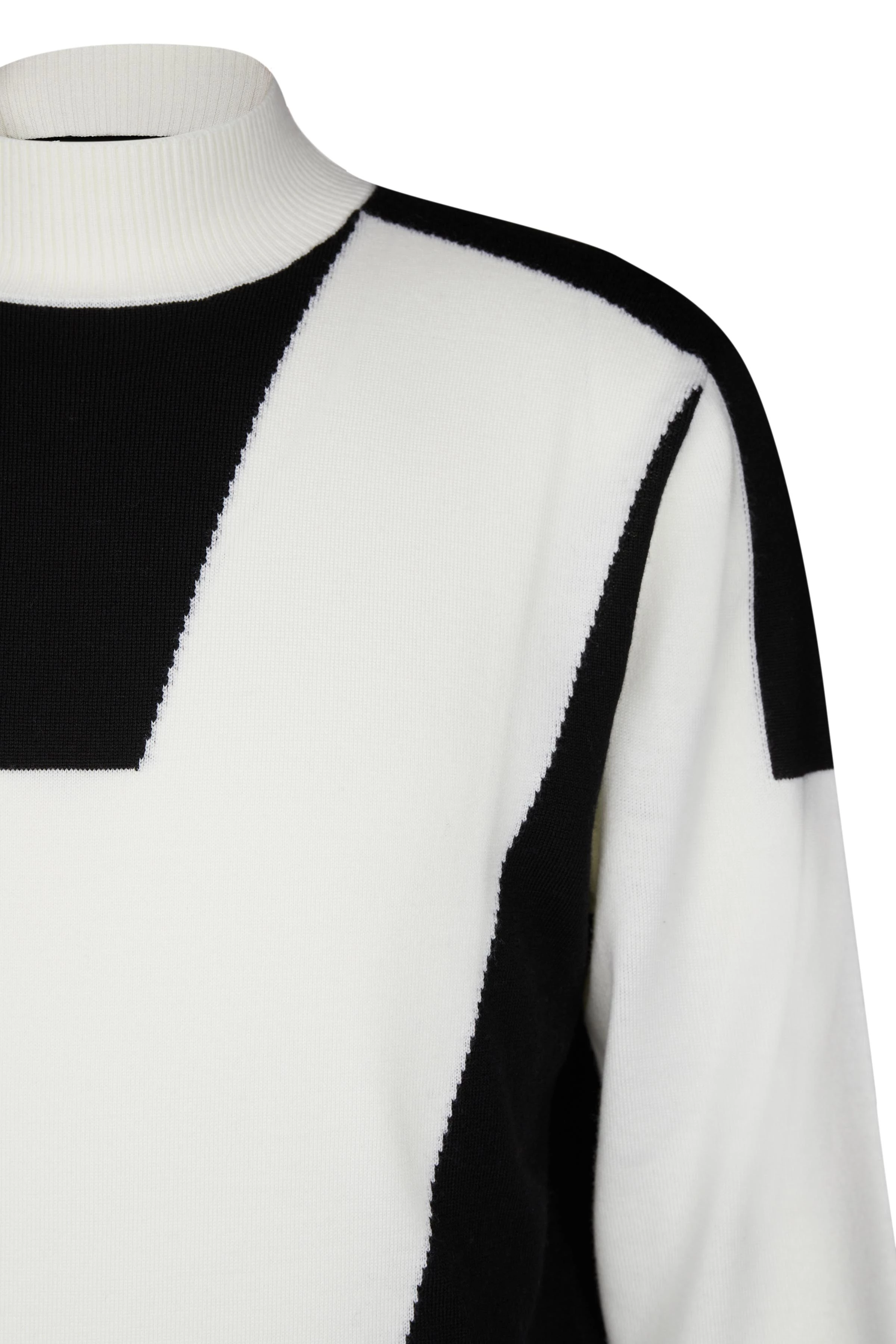 ZAYN - Stehkragenpullover in Schurwolle - Herren - off white - Freisteller Detailansicht