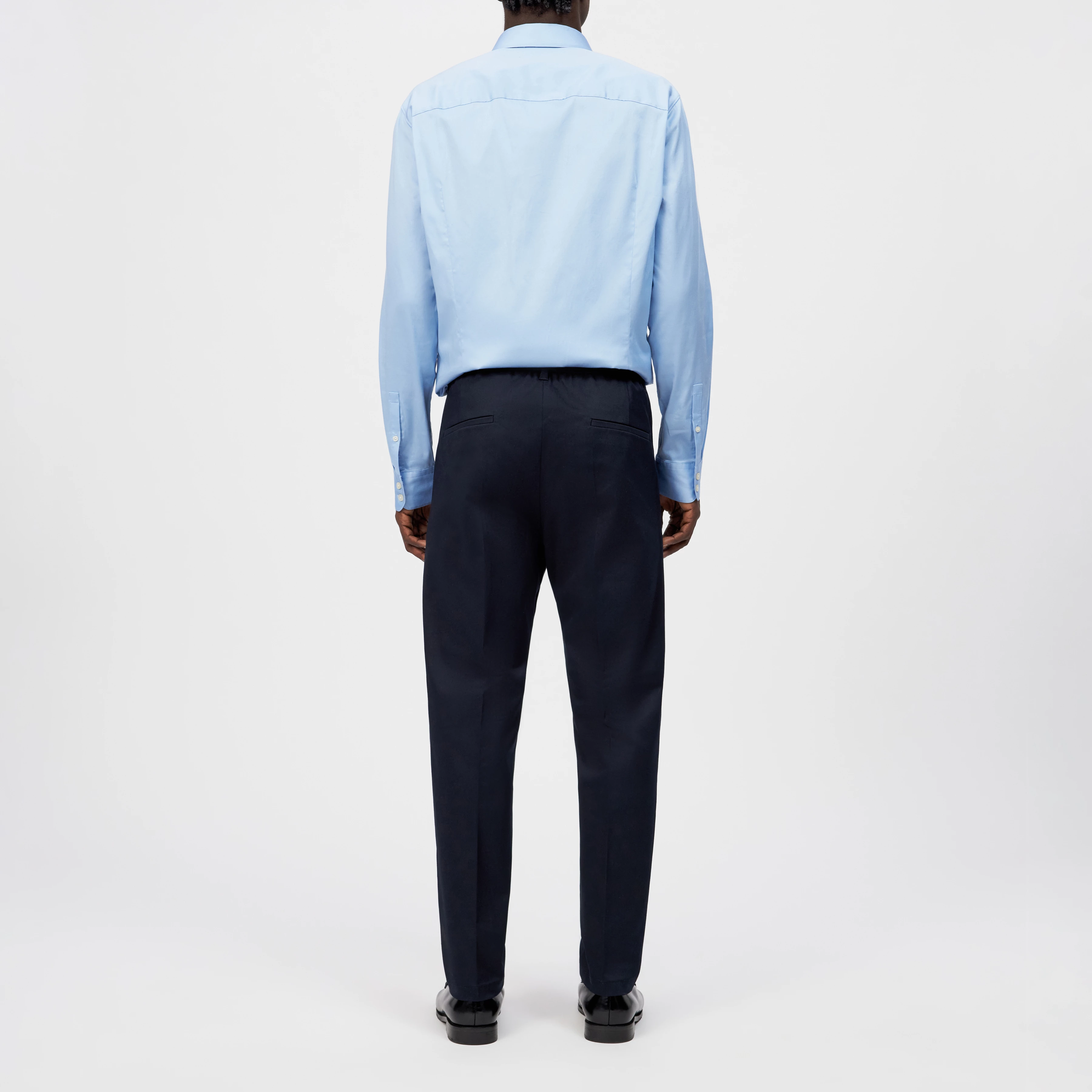 CHASY - Casual trousers with pleats in cotton gabardine - men - blue - Rückansicht
