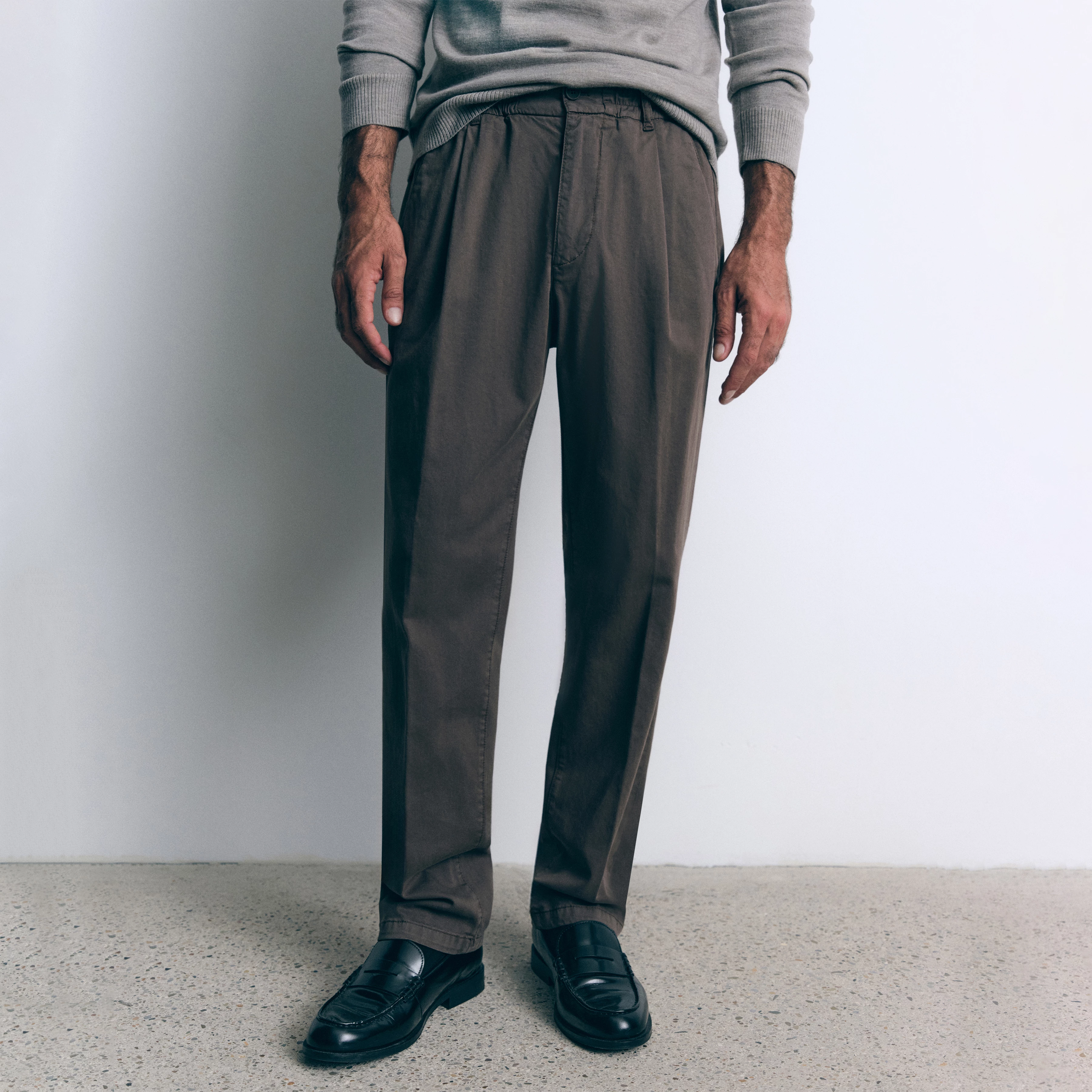 CHASY_RGLR - Casual Hose mit Bundfalte in softer Baumwolle - Herren - grün