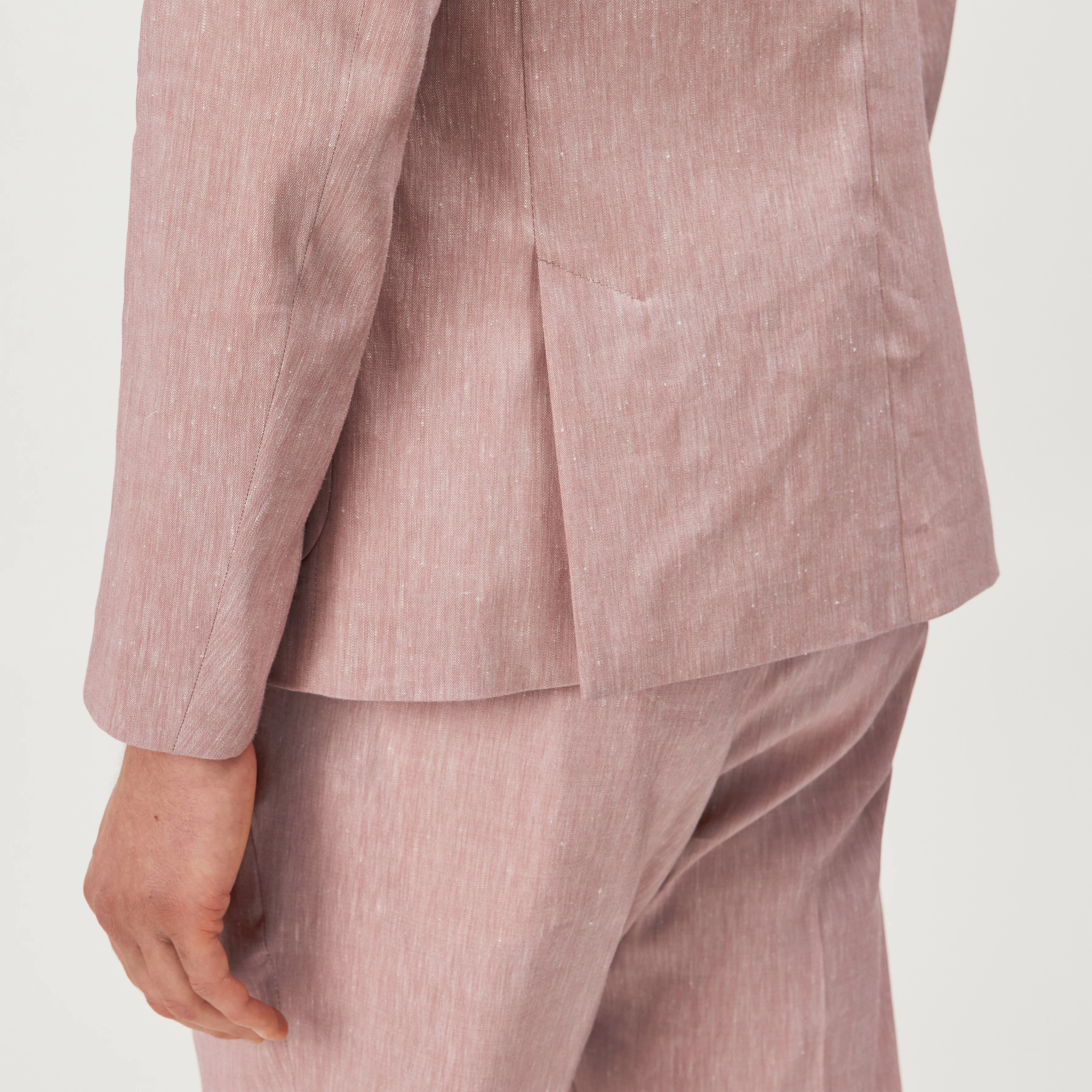 DOMARO - Zweireihiges Sakko in Leinen-Mix - Herren - orange - Detailansicht am Model