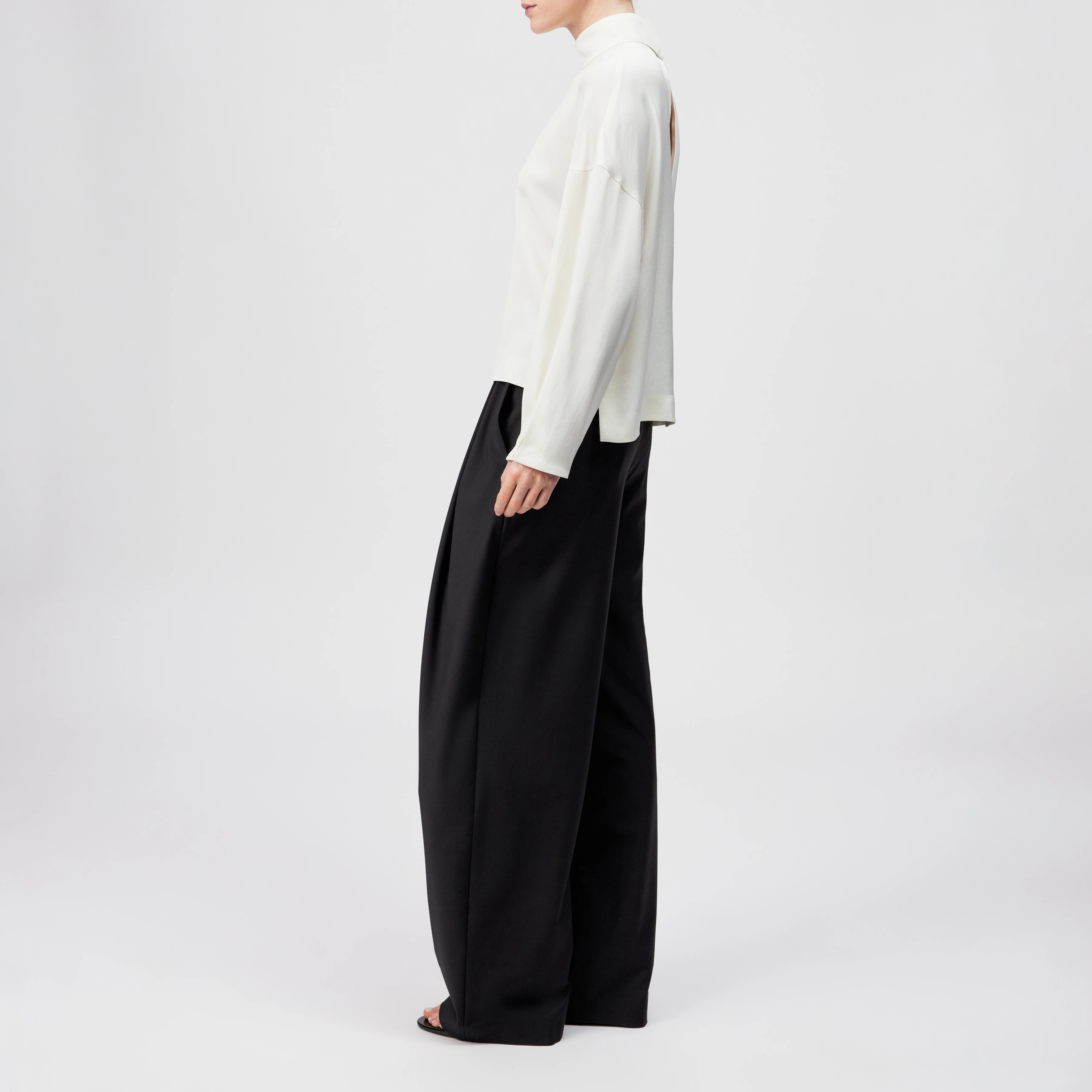 ALVARA - Satin blouse with stand-up collar - women - off white - Seitenansicht
