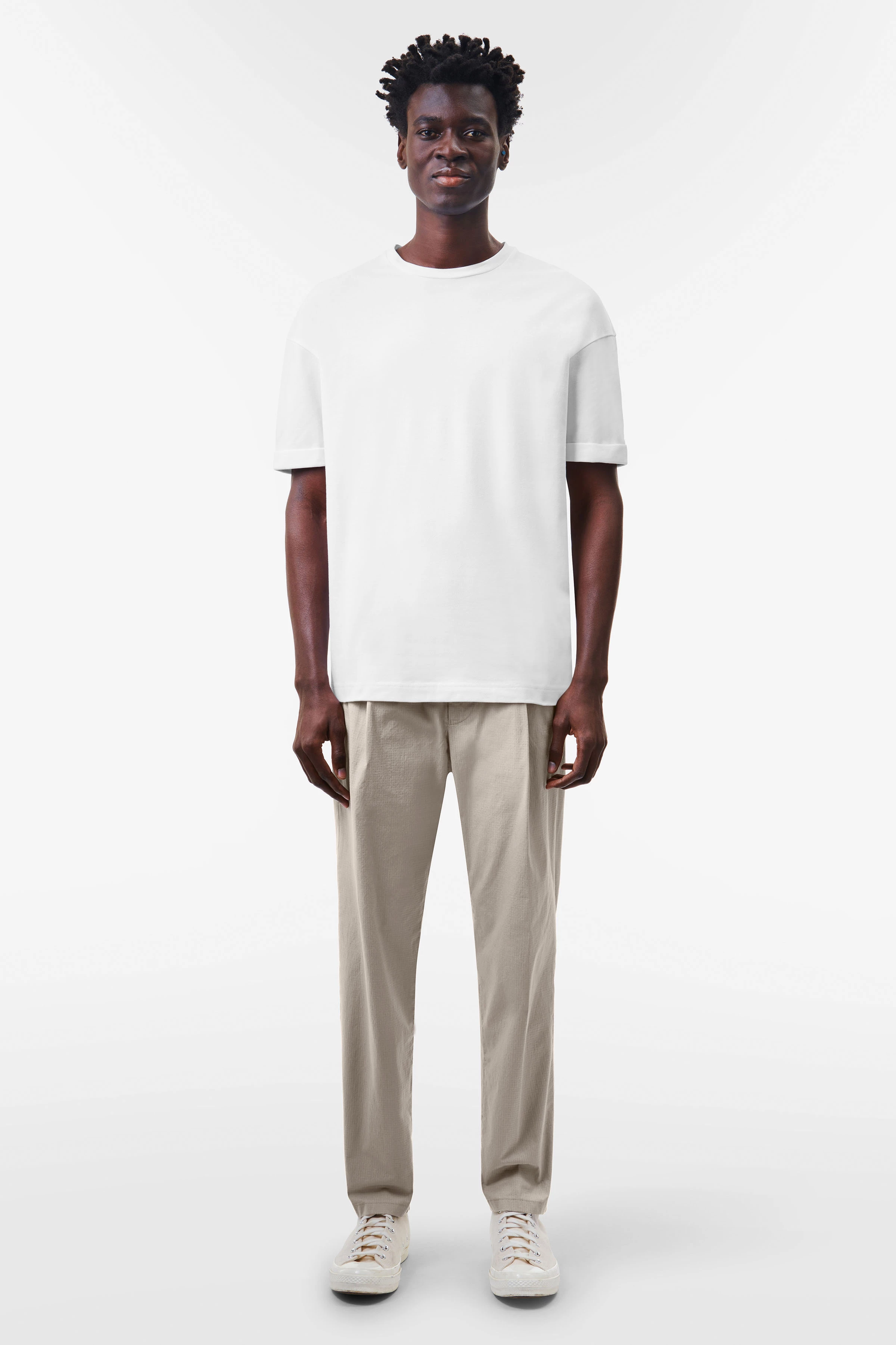 THILO - Relaxed fit T-Shirt in Baumwoll-Mix mit Piqué - Herren - weiß - Ganzkörper-Frontansicht