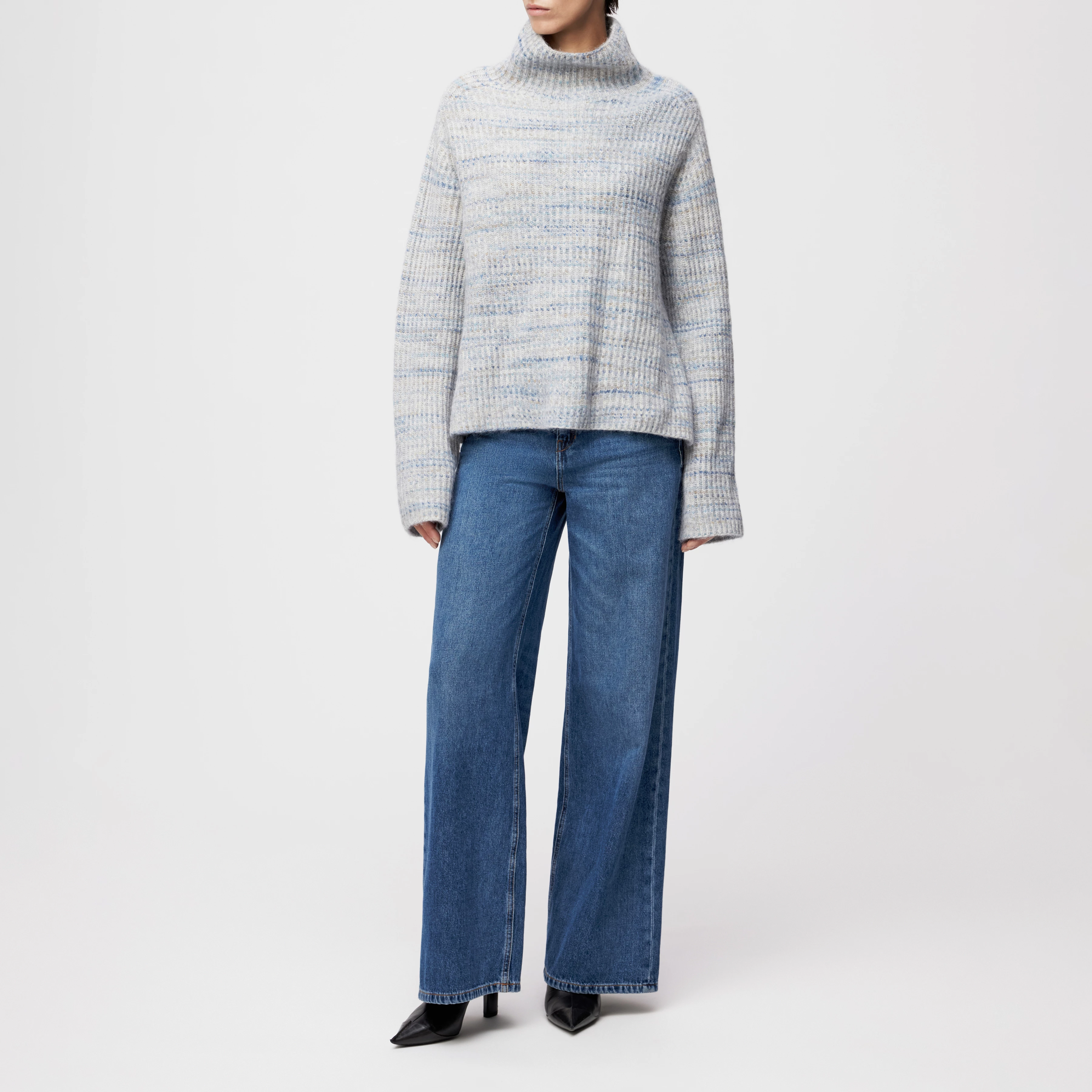 VARISA - Turtleneck sweater in printed wool blend yarn - women - blue - Ganzkörper-Frontansicht