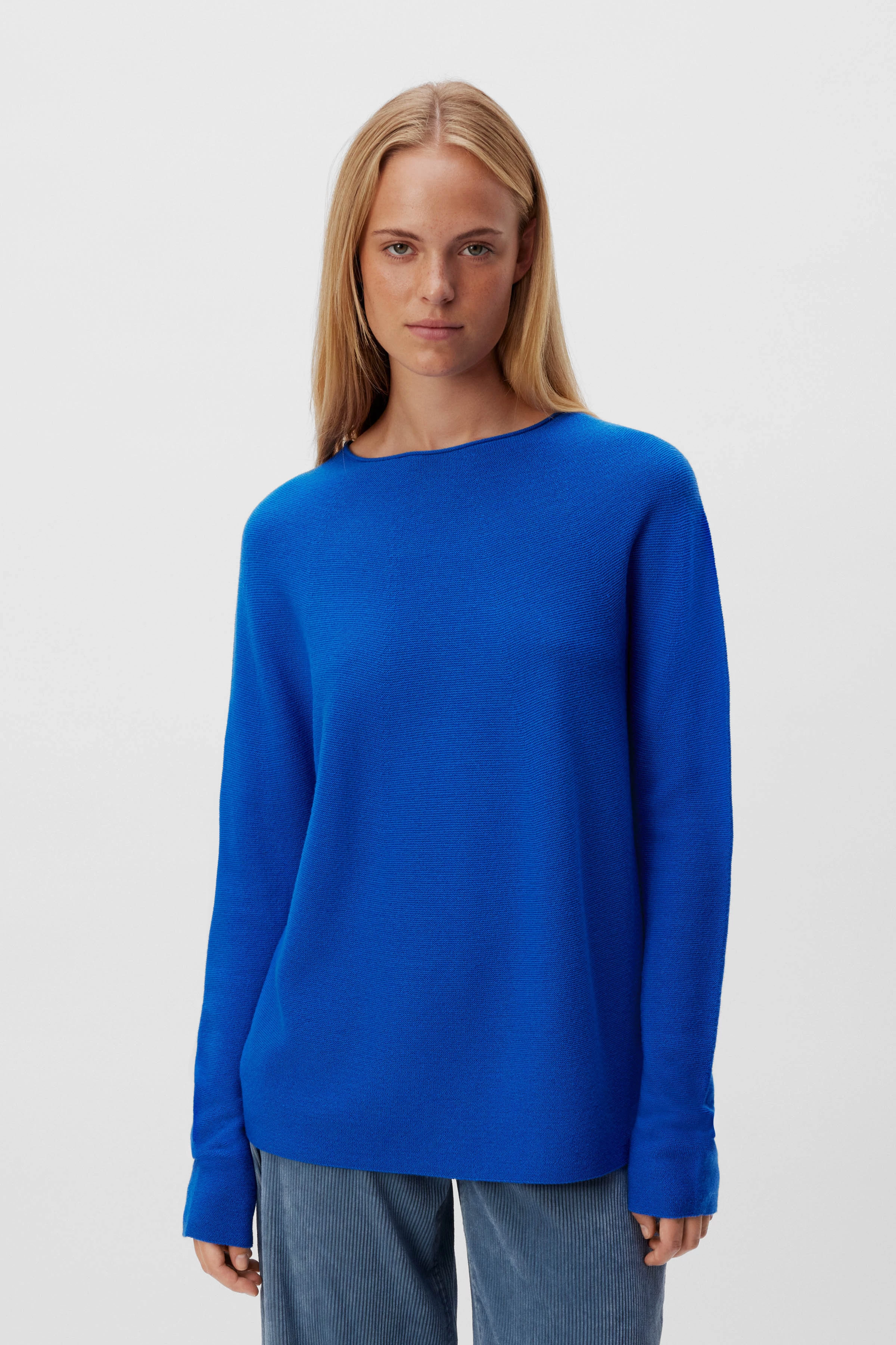 MAILA - Pullover aus reiner Schurwolle - Damen - blau - Frontansicht