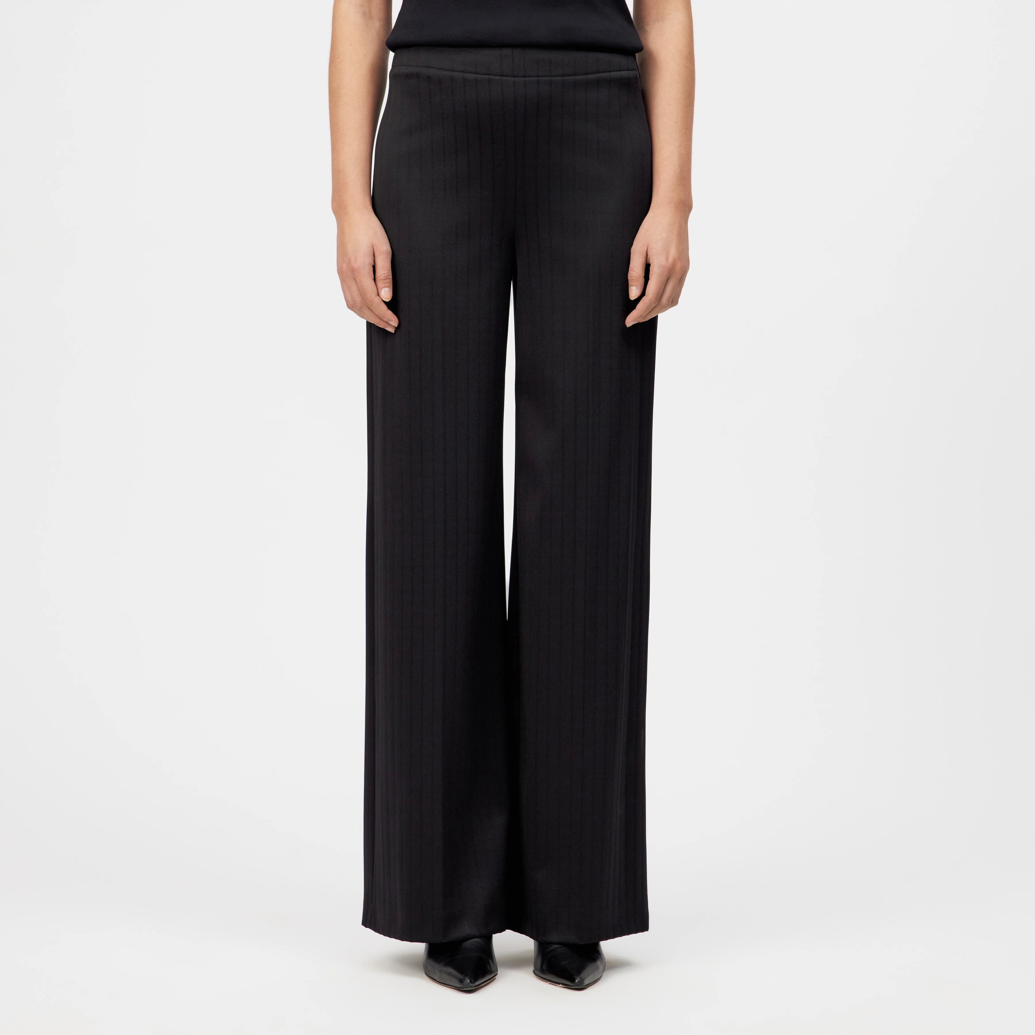 BEFORE - Marlenehose in Viskose-Mix - Damen - schwarz - Frontansicht