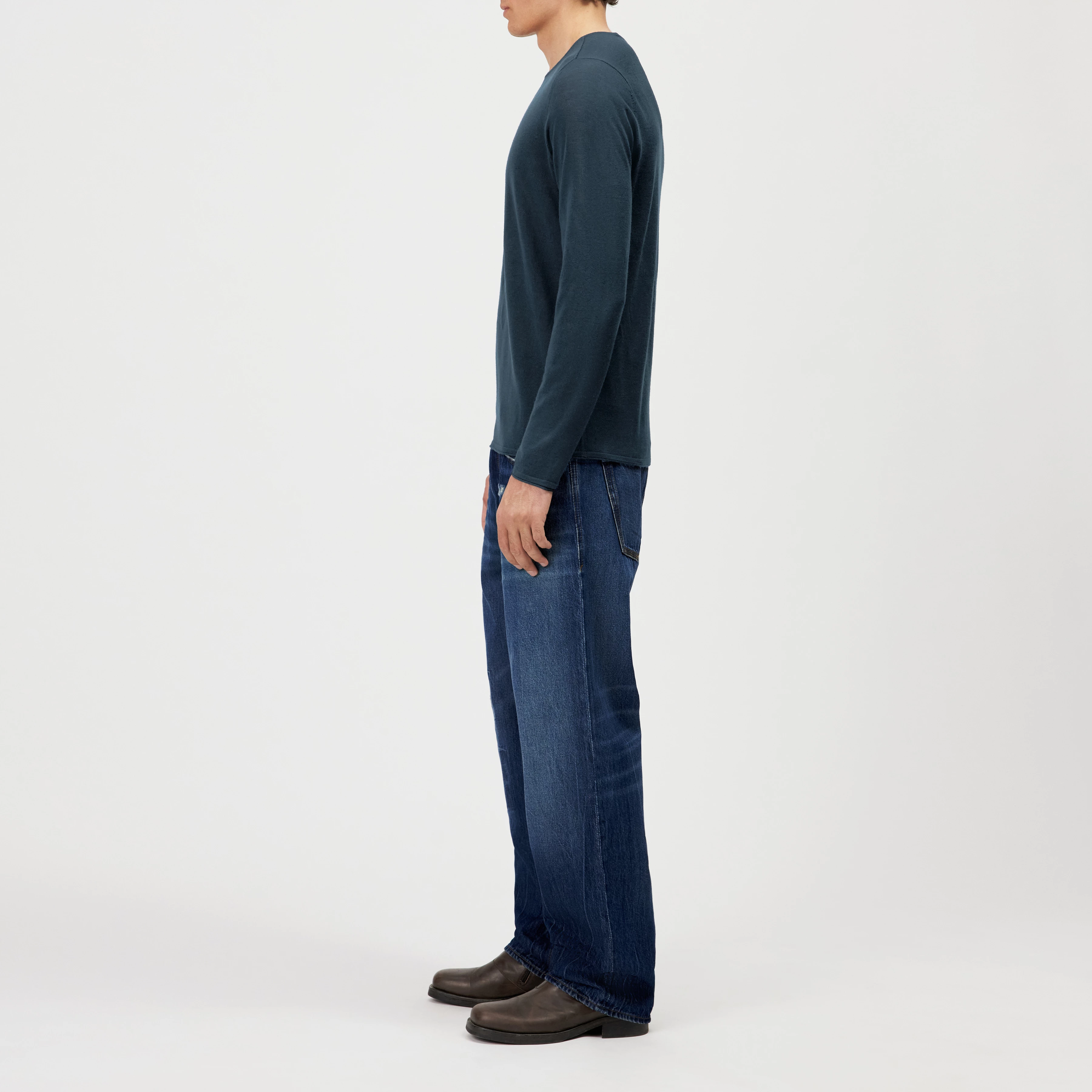 RIKONO - Fine merino wool knitted jumper - men - green - Seitenansicht