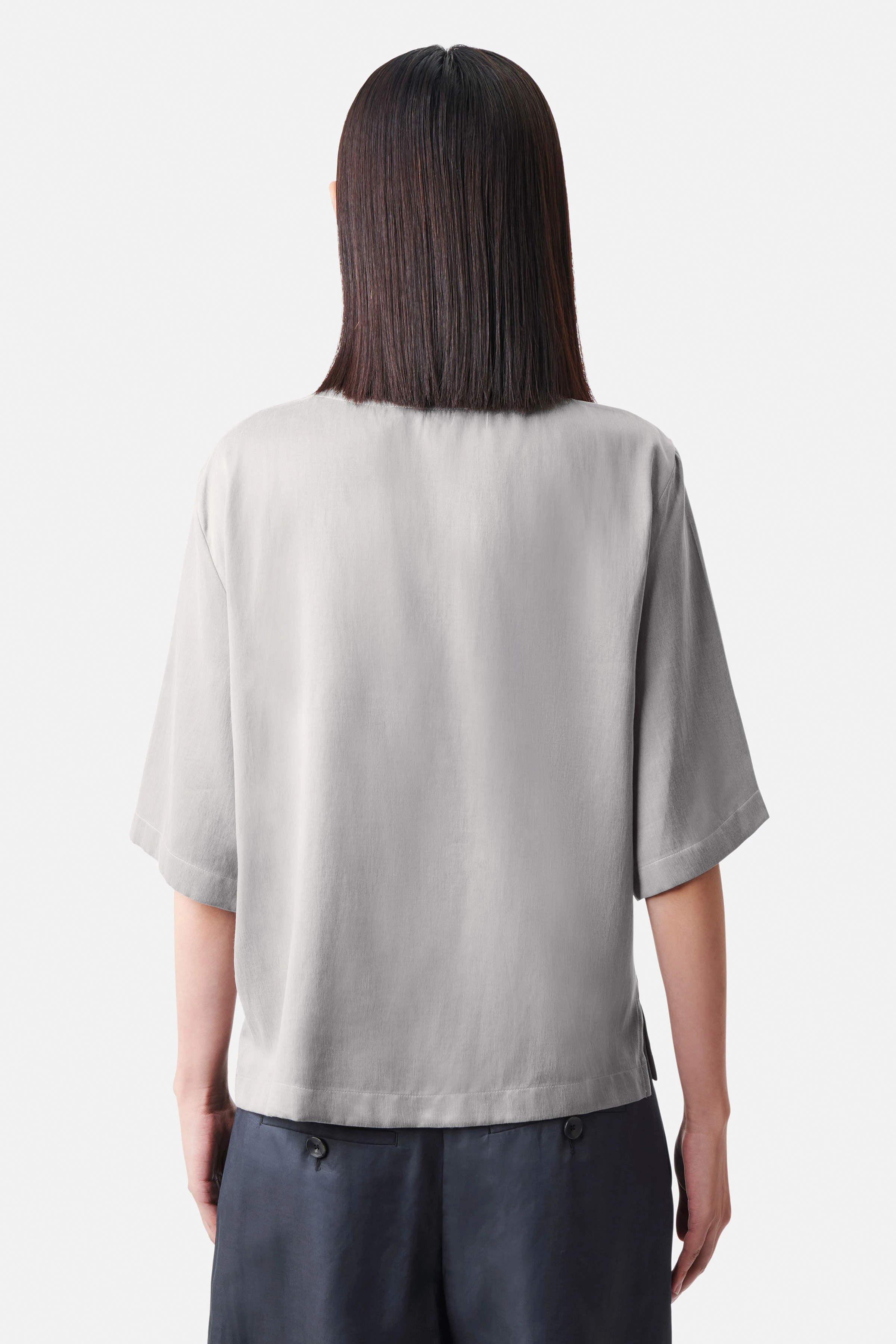 DIEDRA - Shirt-Bluse in fließendem Cupro - Damen - grau - Rückansicht